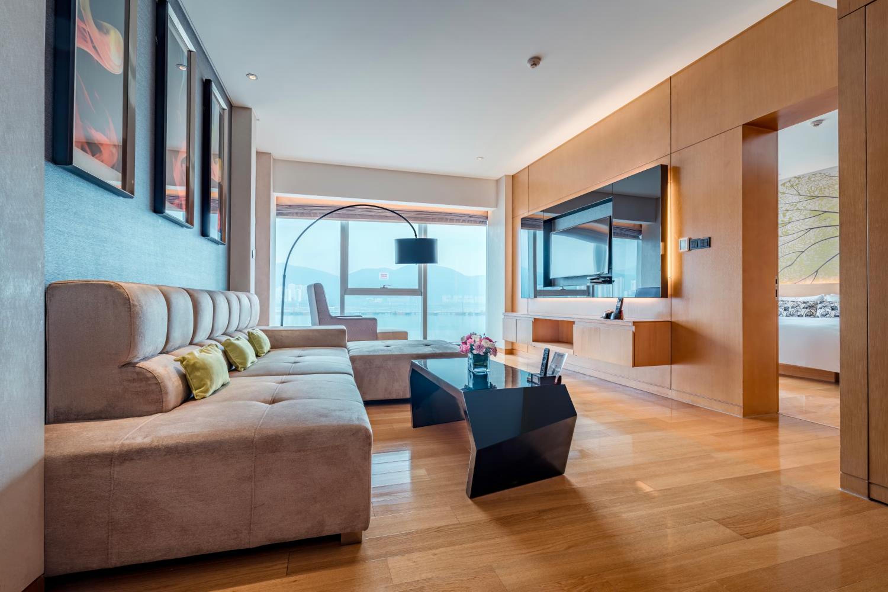 Suite with Lake View photo 1