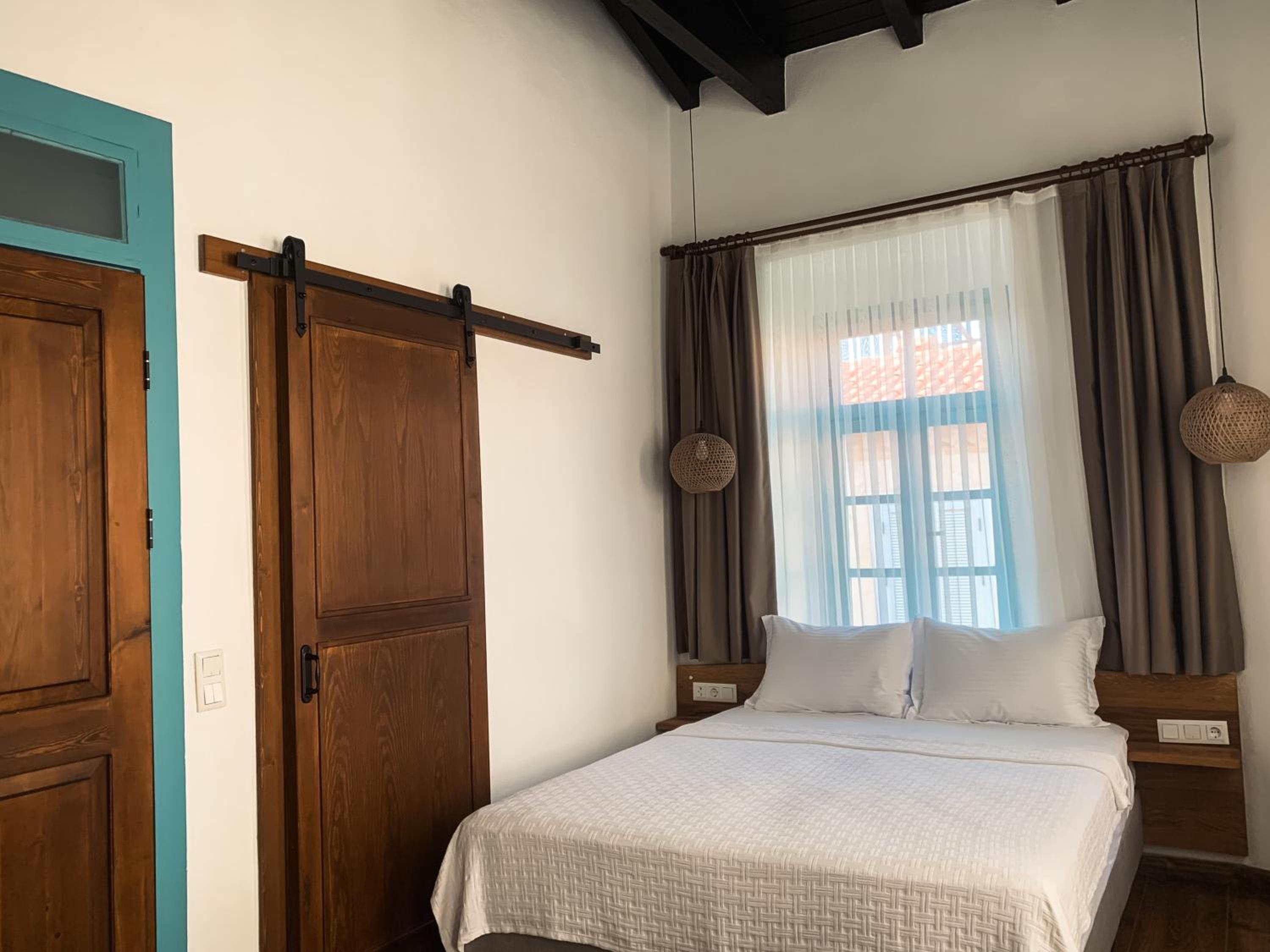 Deluxe Quadruple Room photo 3