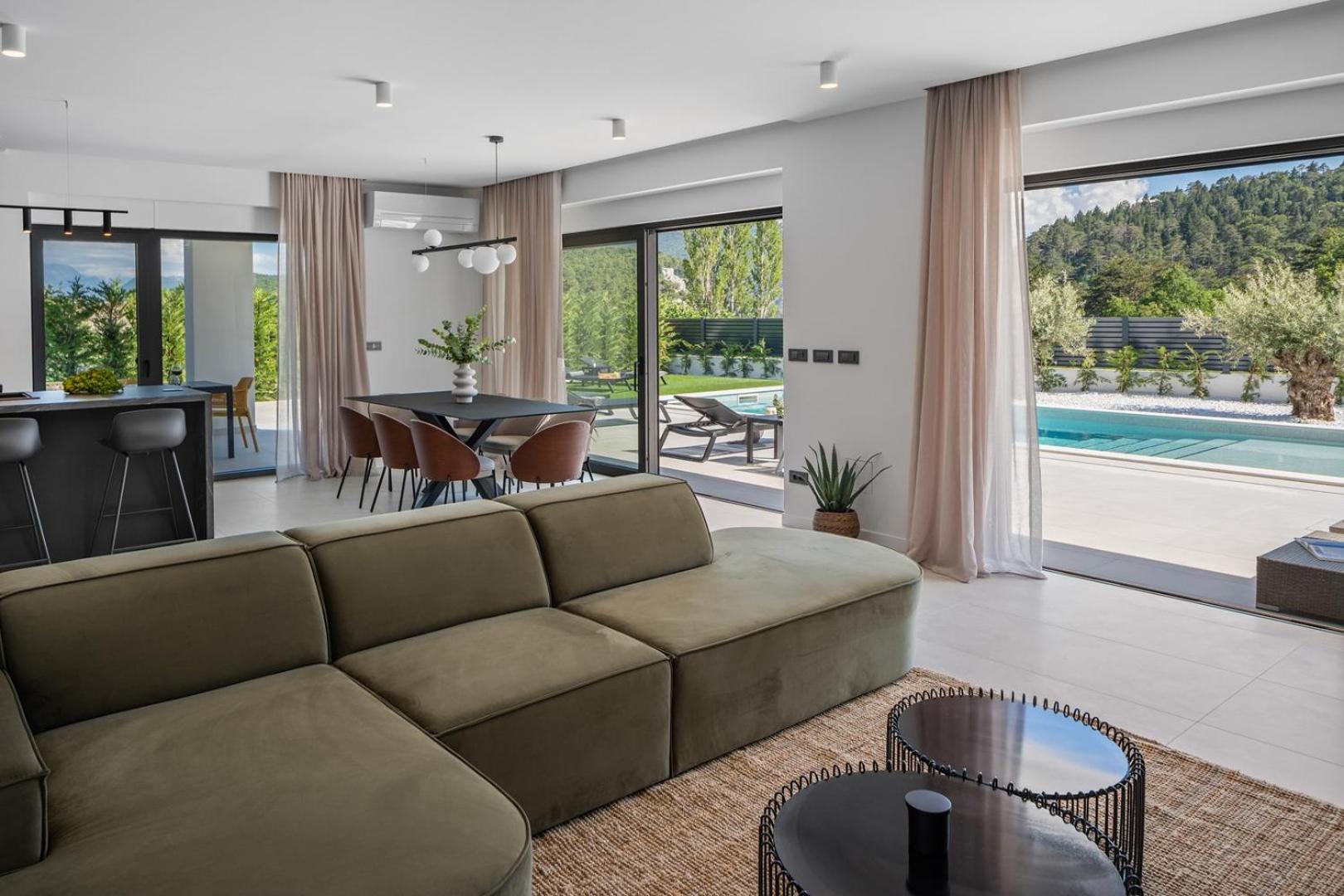 Villa with Private Pool photo 1