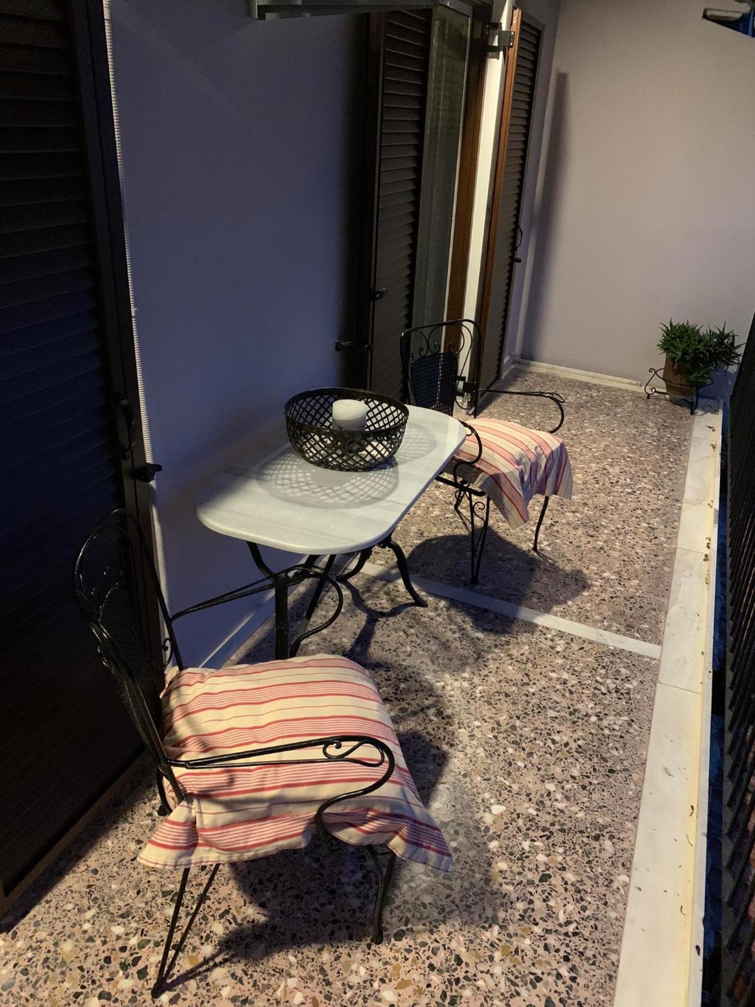 Two-Bedroom House photo 3