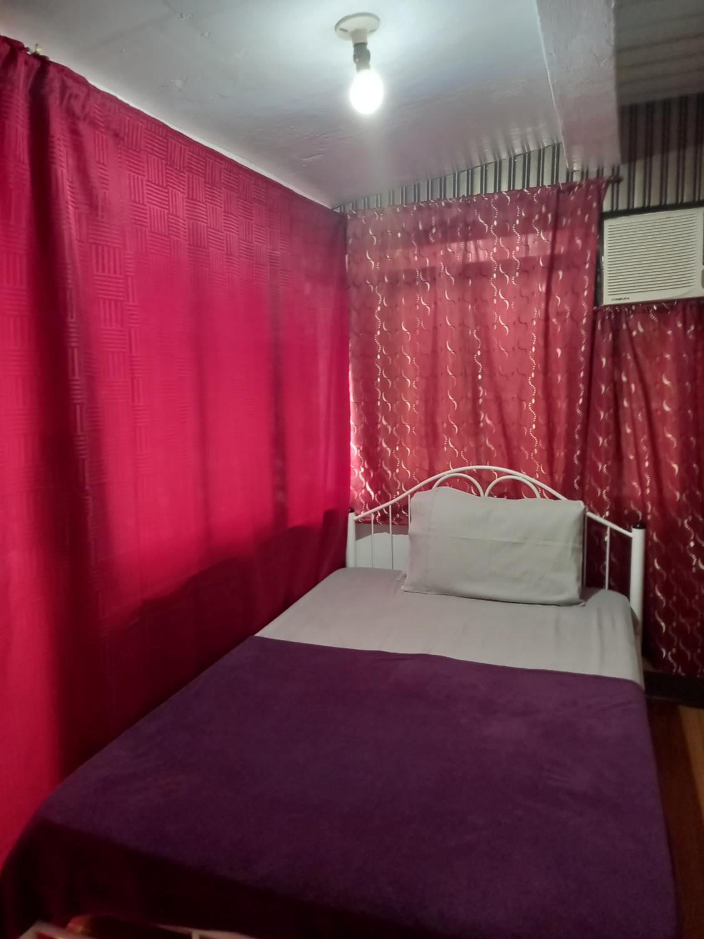 Two-Bedroom House photo 2