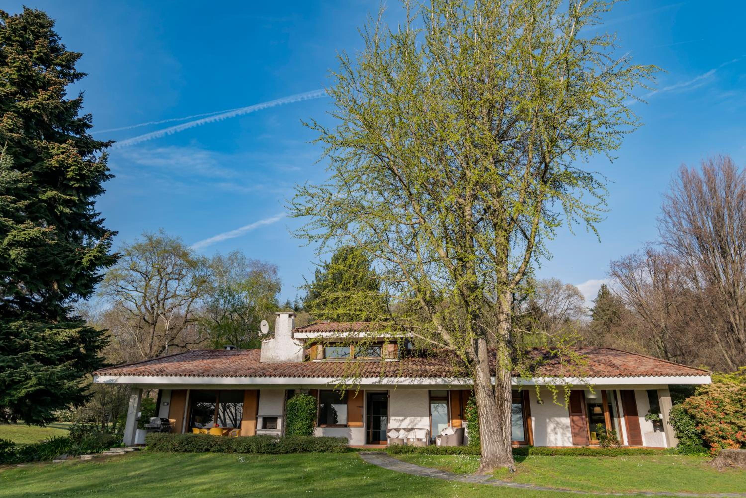 Villa photo 3