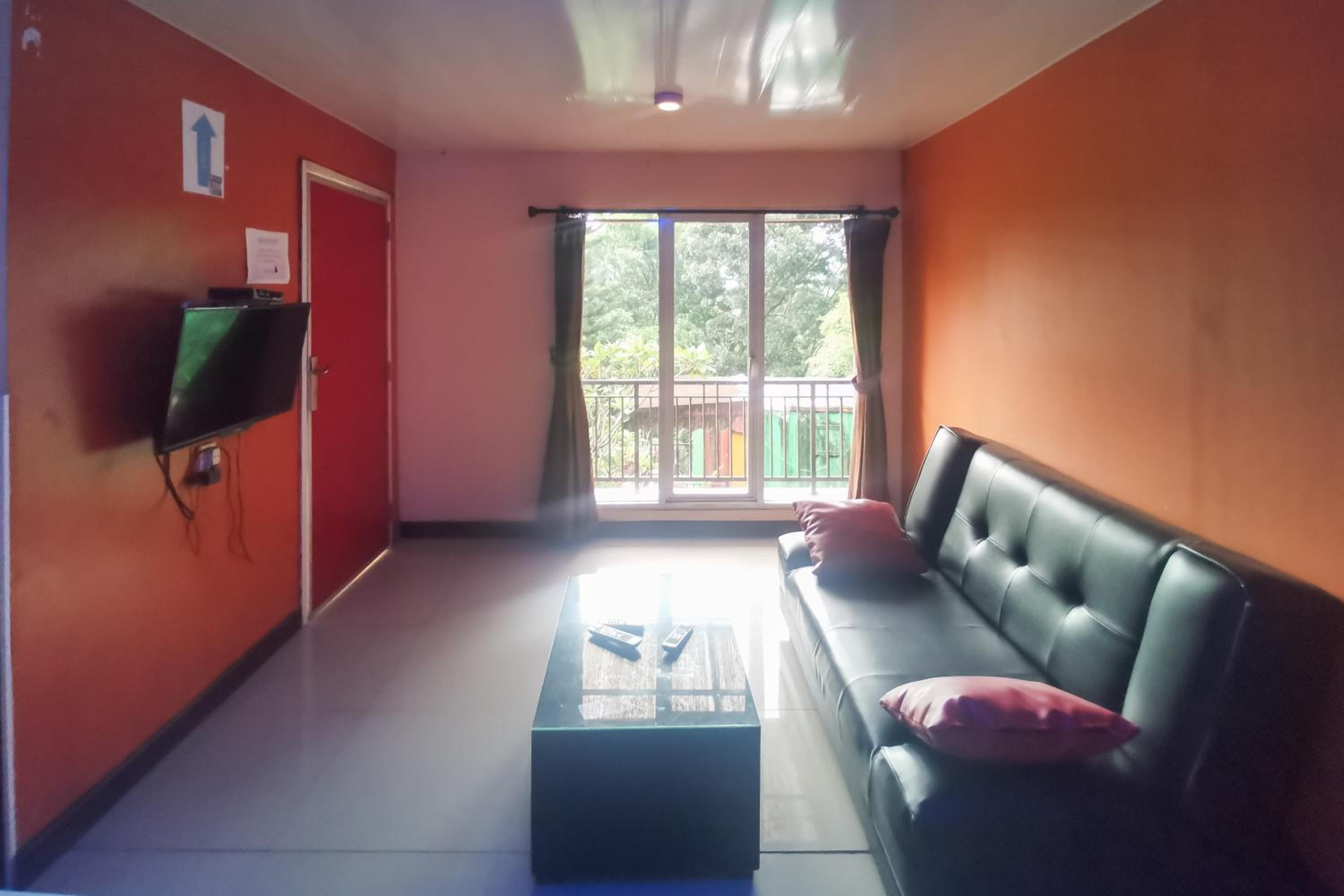 Deluxe Room - Photo 2