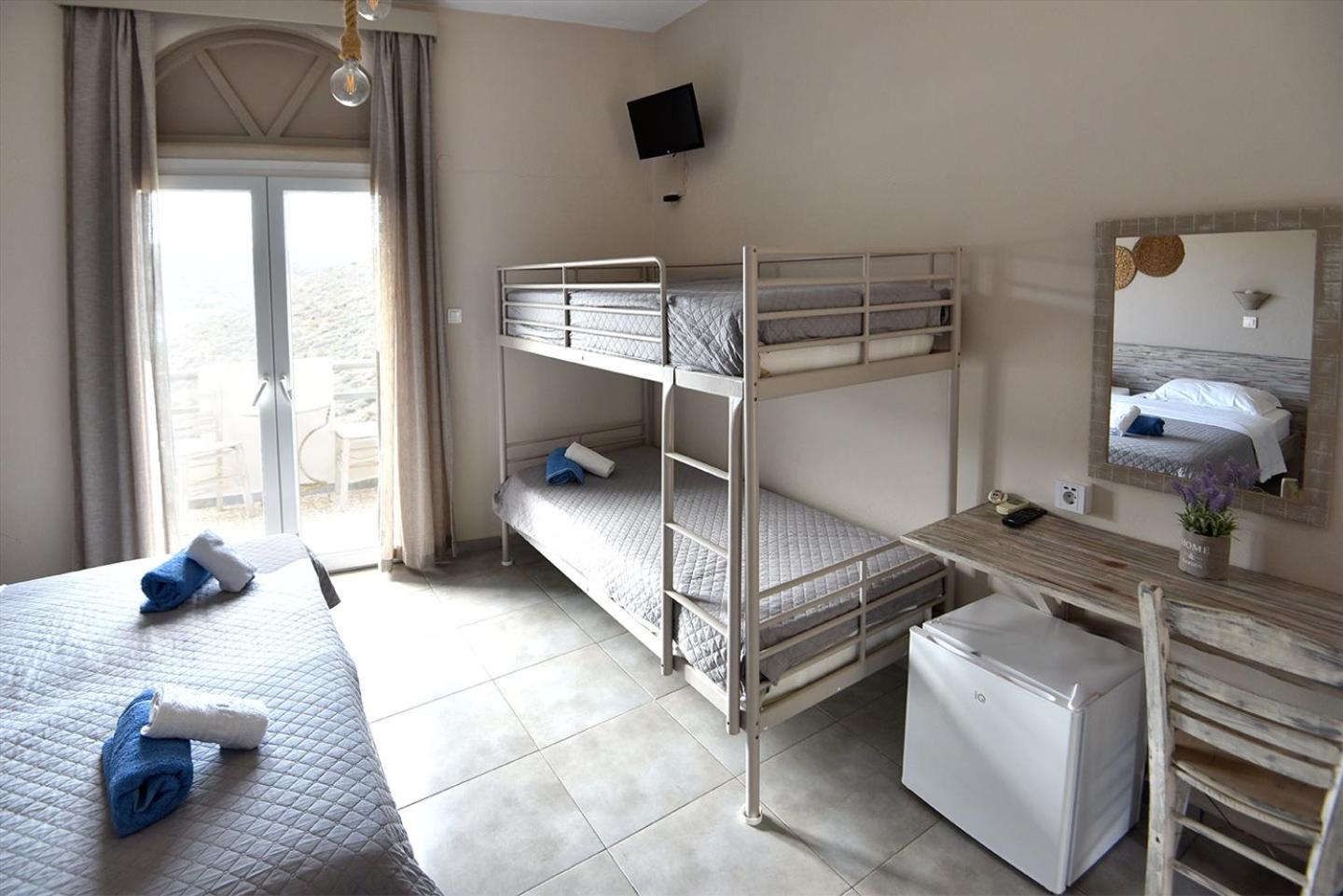 Quadruple Room with Sea View