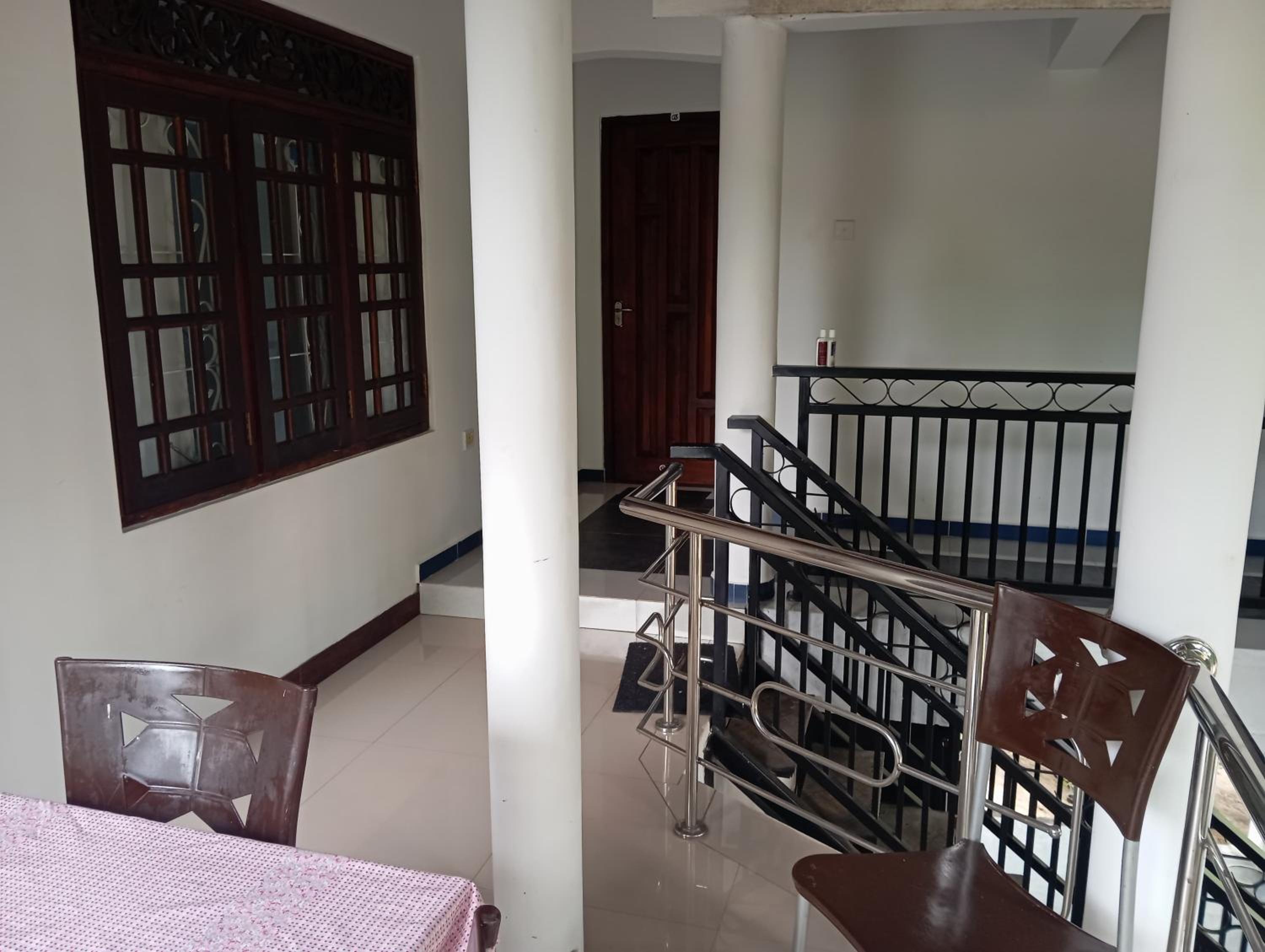 Budget Double Room photo 3