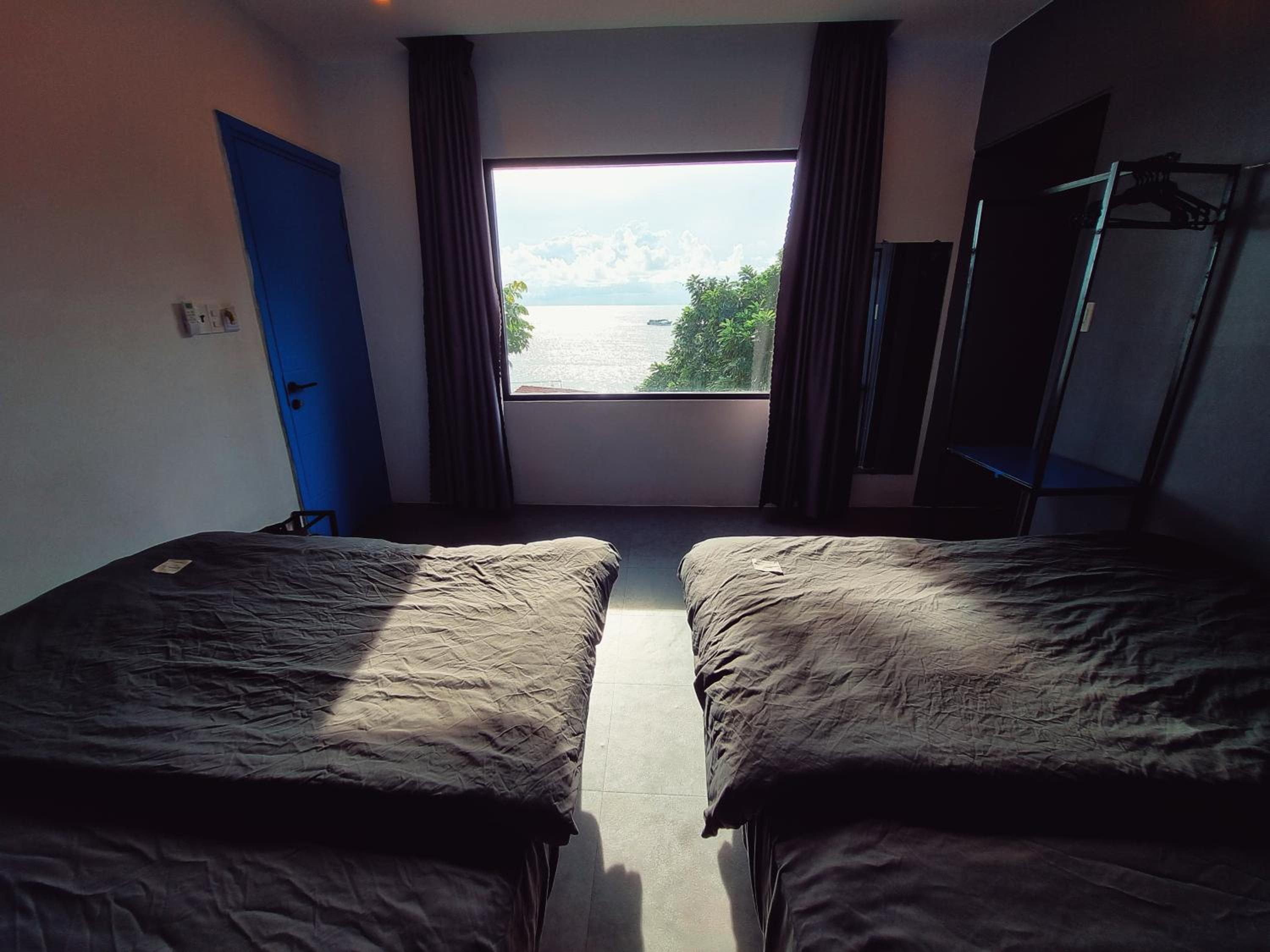 Family Room With Sea View photo 2