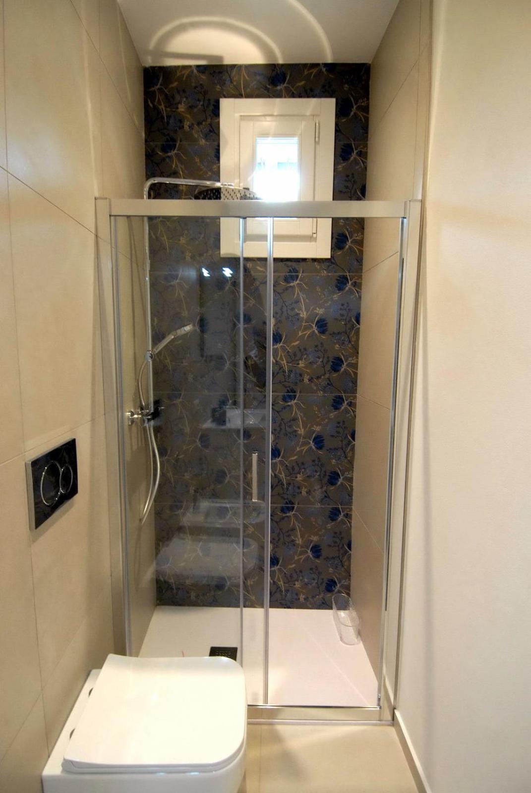 One-Bedroom Apartment with Balcony photo 3