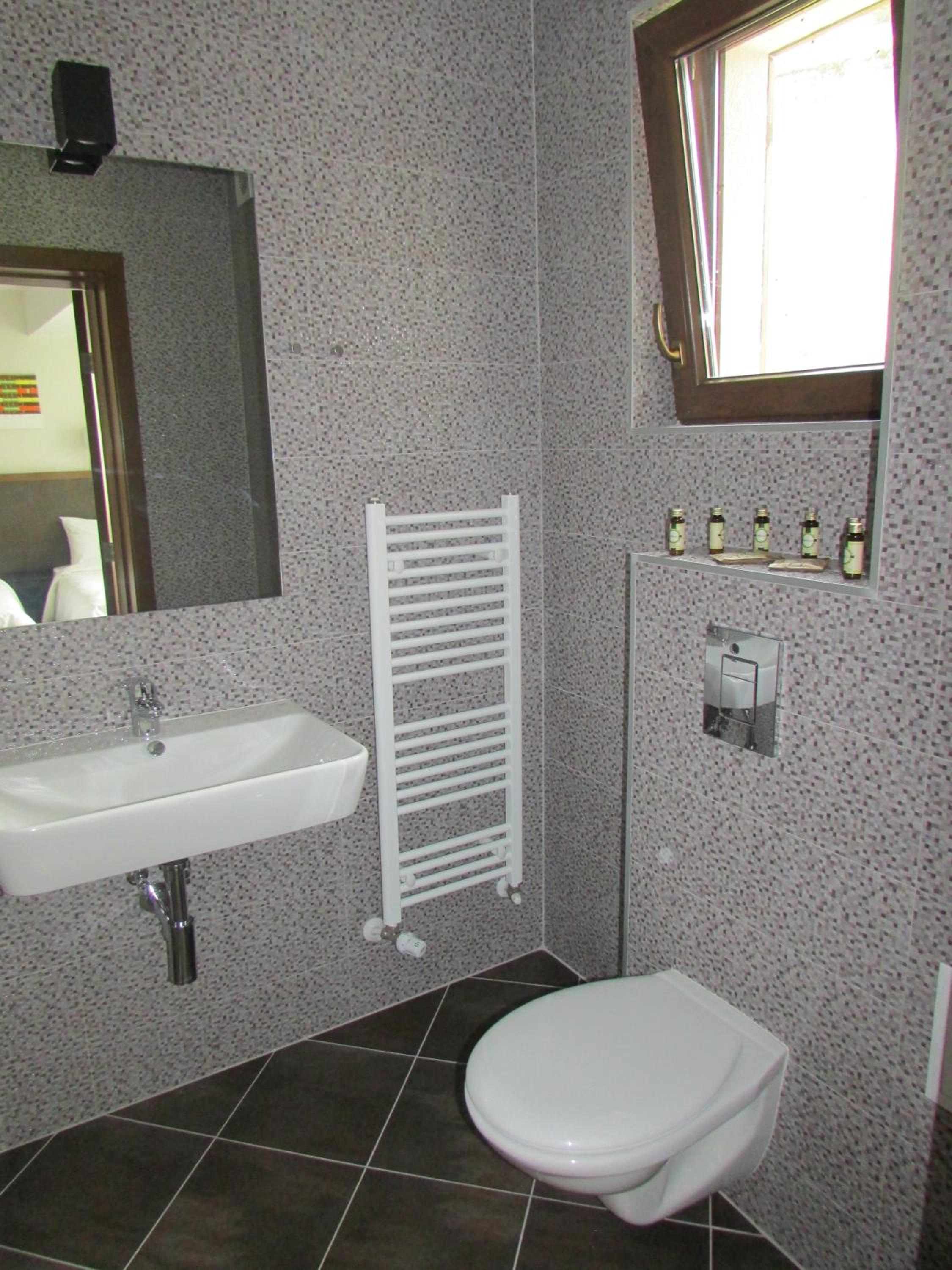 Standard Double or Twin Room photo 2