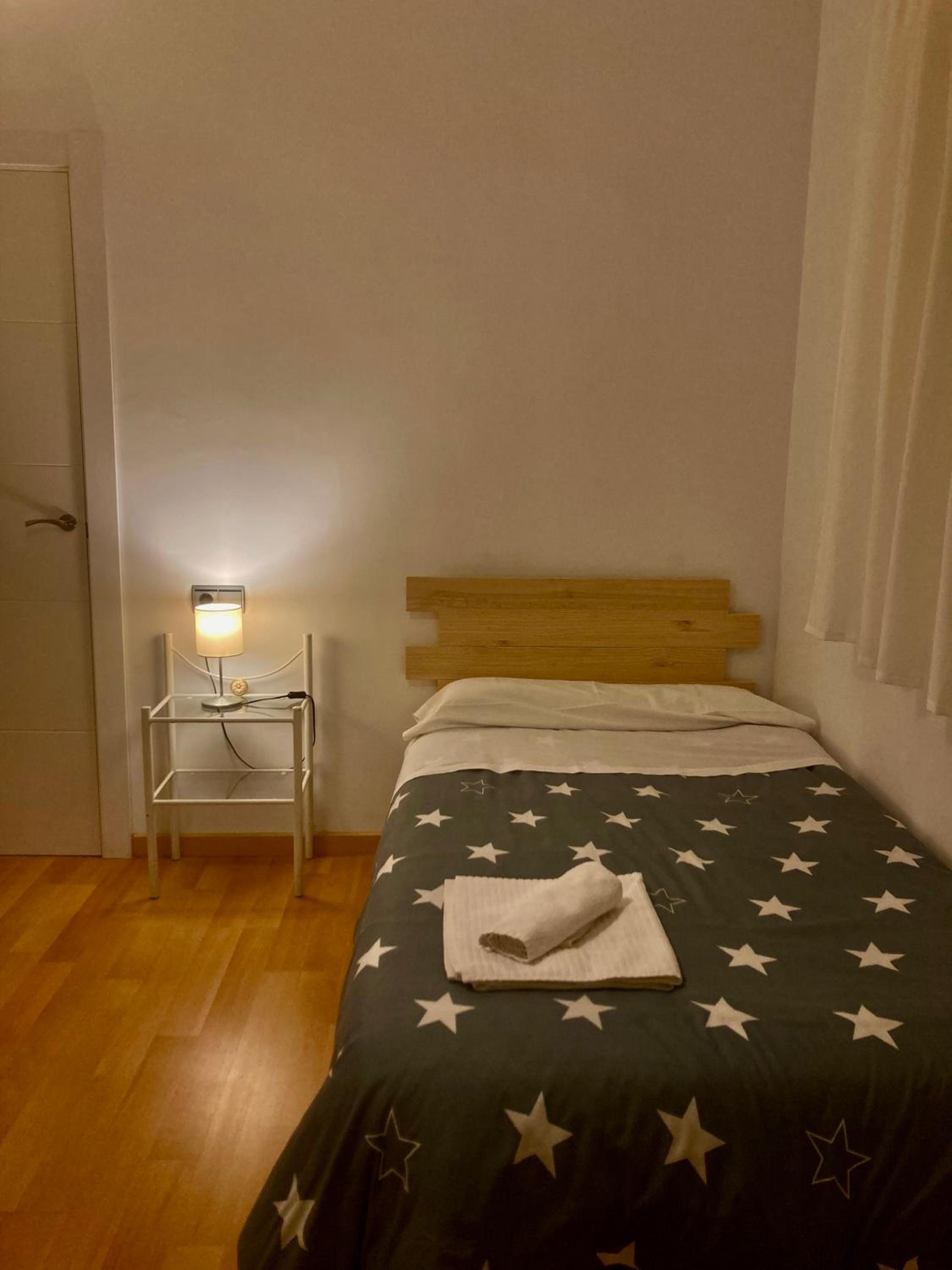 Apartment photo 2