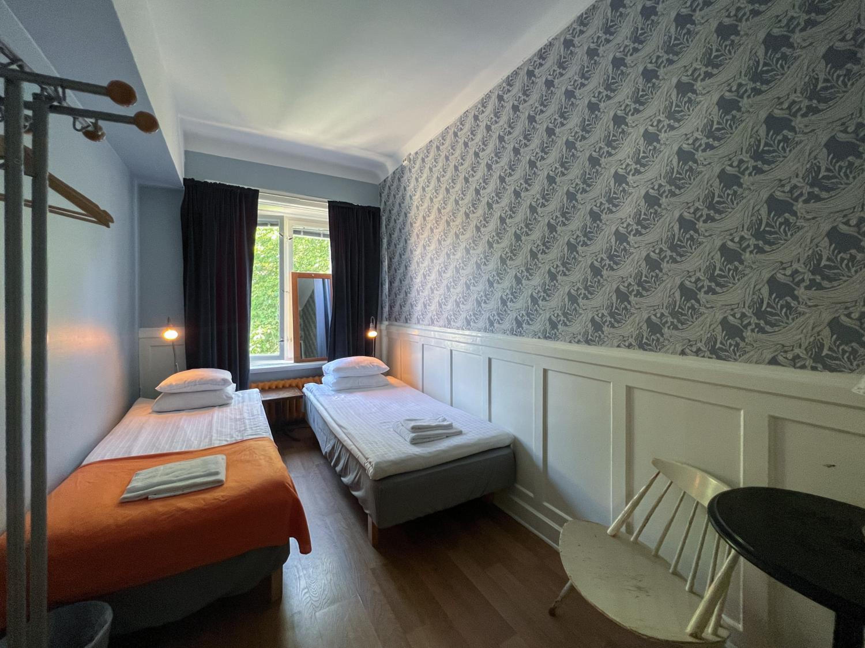 Economy Twin Room with Shared Bathroom (Annex)