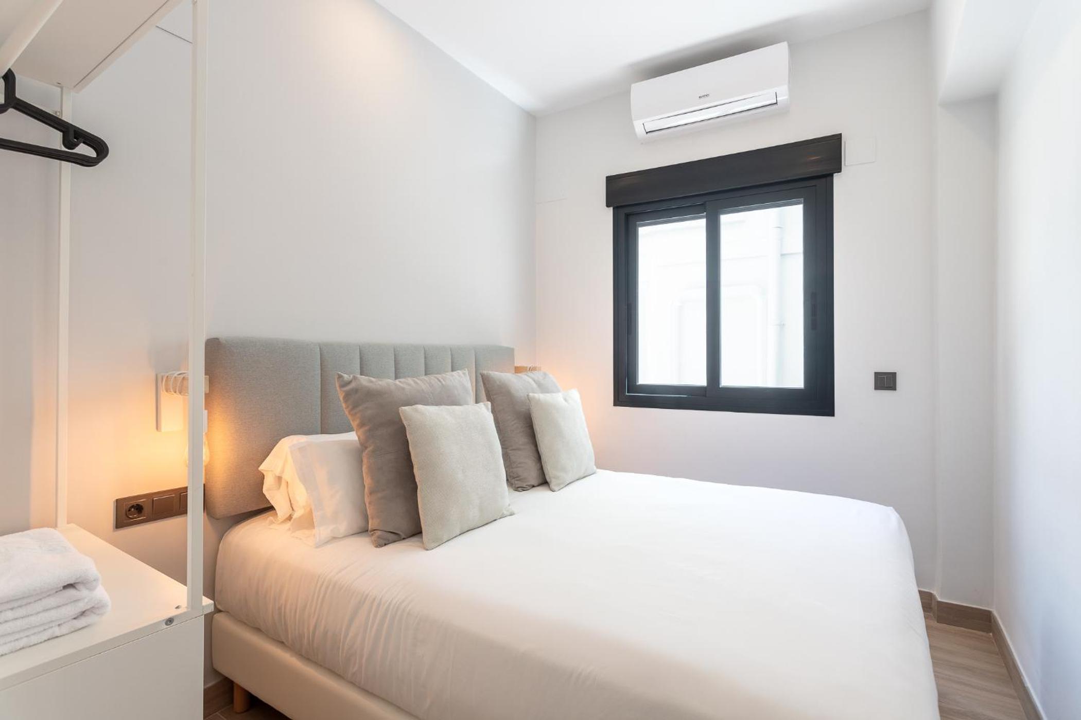 Two-Bedroom Apartment - Photo 3