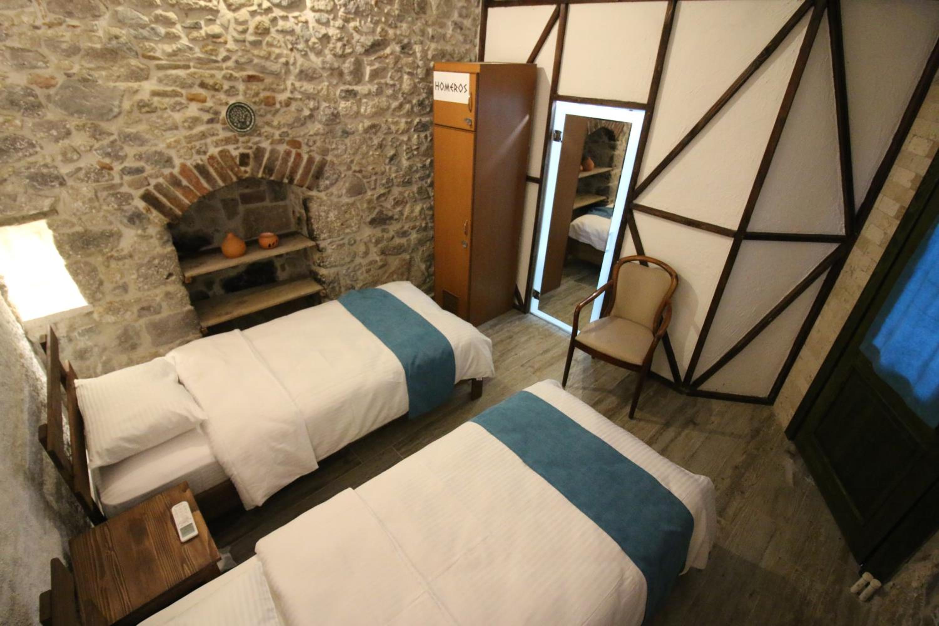 Deluxe Double Or Twin Room photo 1