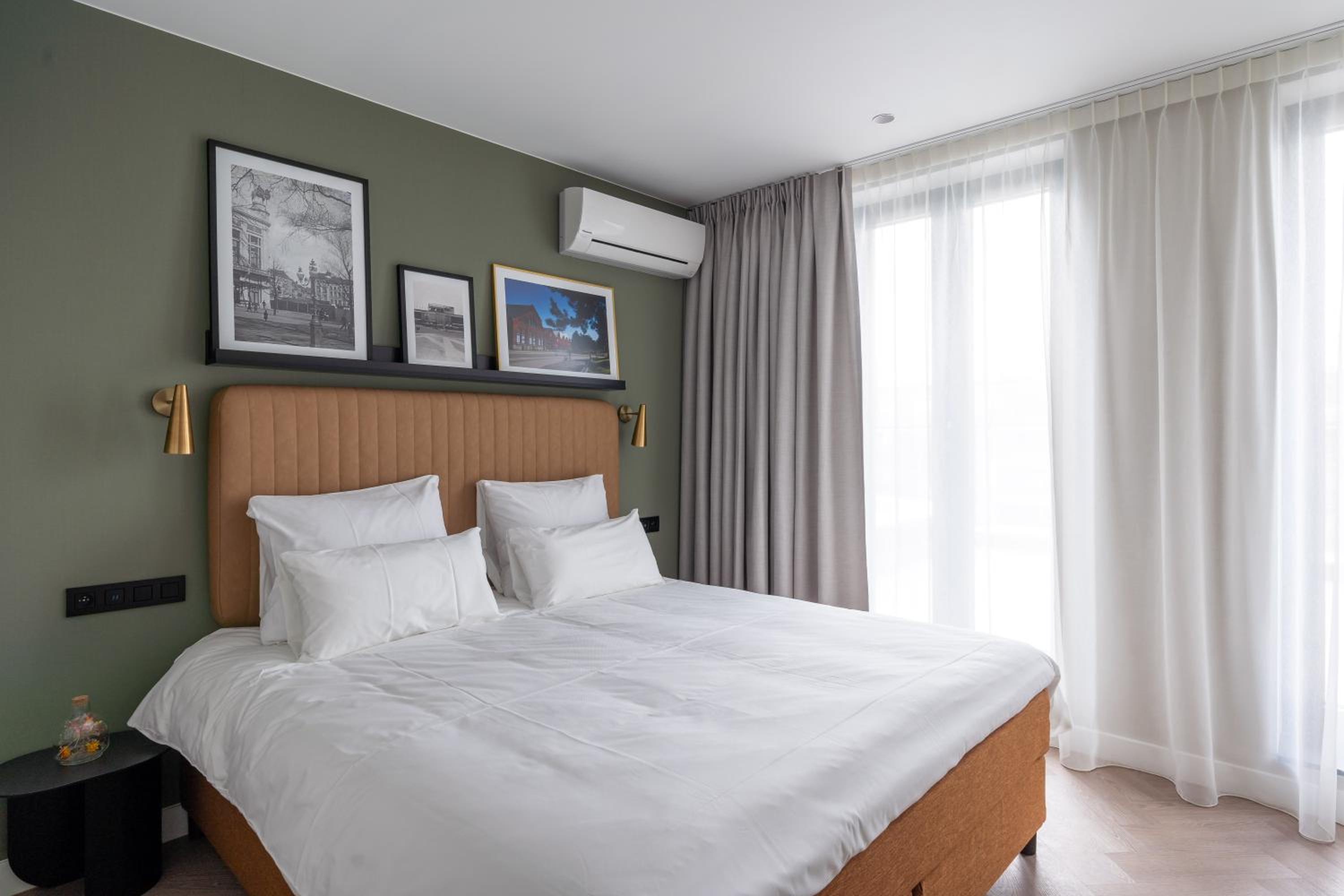 Large 2 Bedroom Apartment with Terrace and Sofa Bed - Photo 3