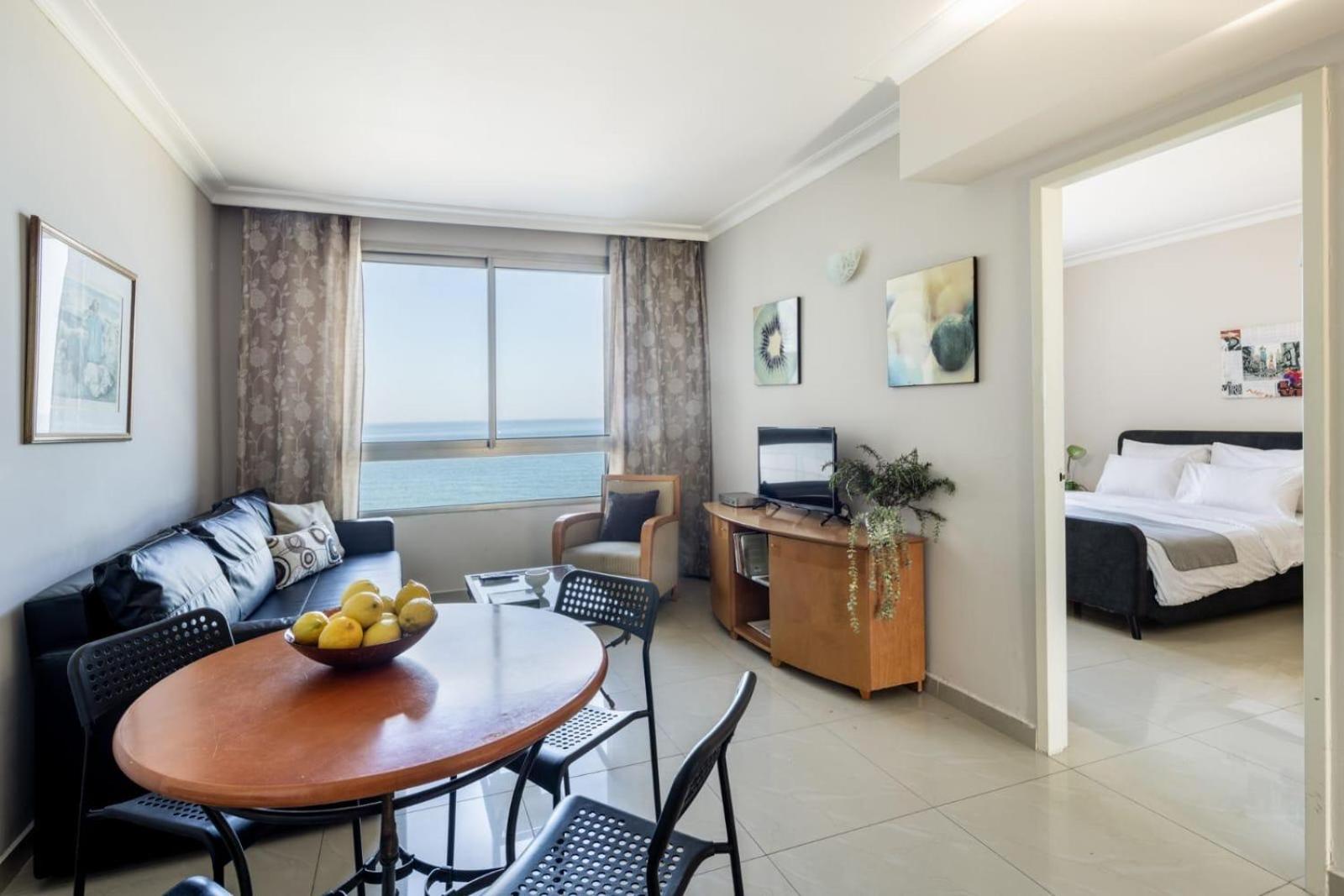 Suite with Sea View