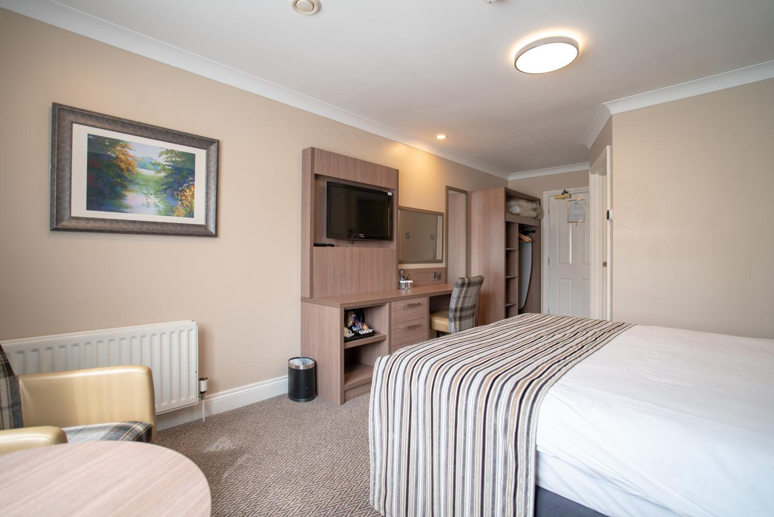 Deluxe Plus Double Room - Photo 4