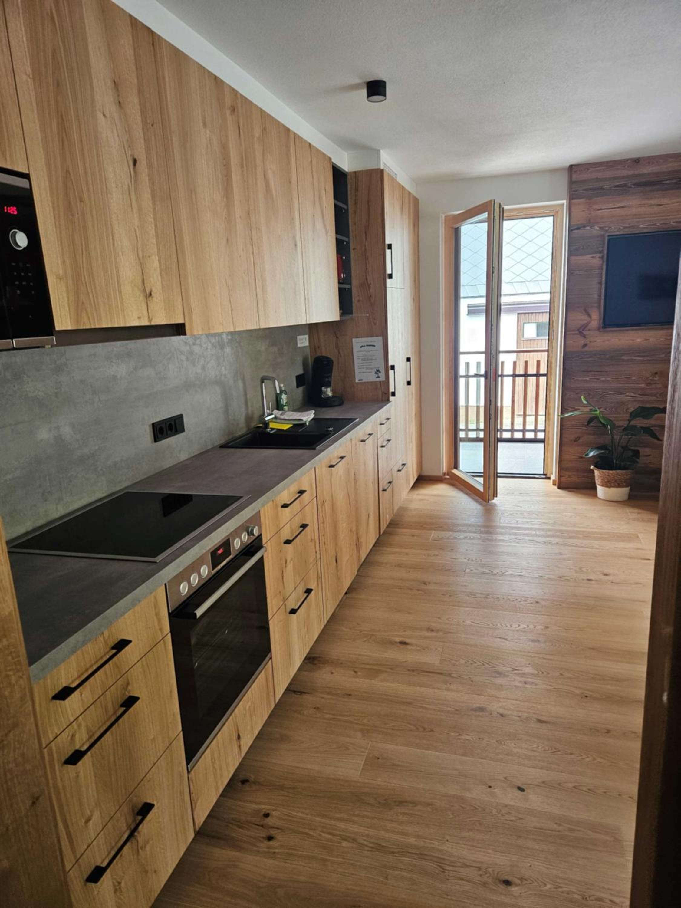 Two-Bedroom Deluxe Apartment with Garden View photo 3