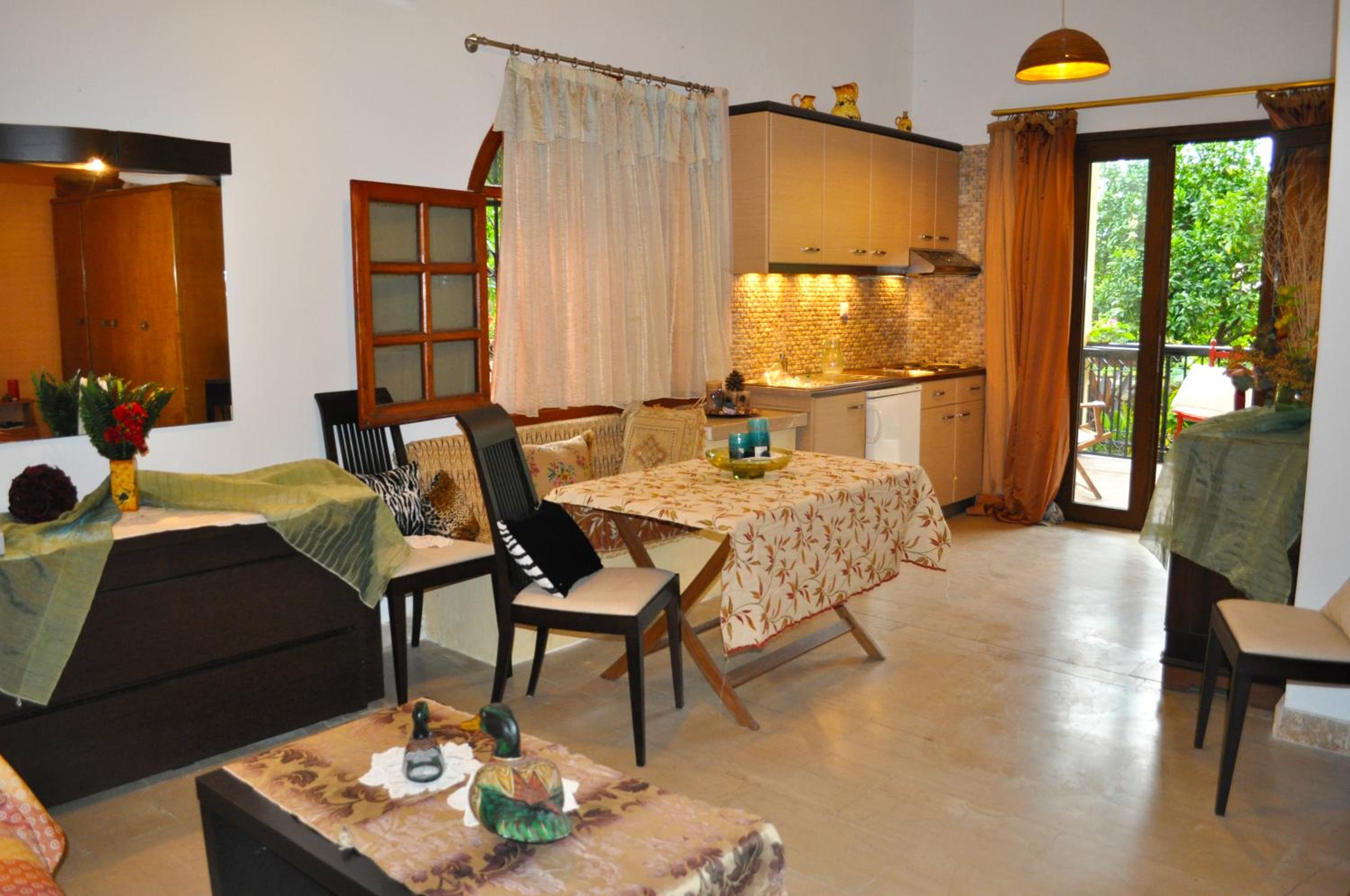 Apartment photo 1
