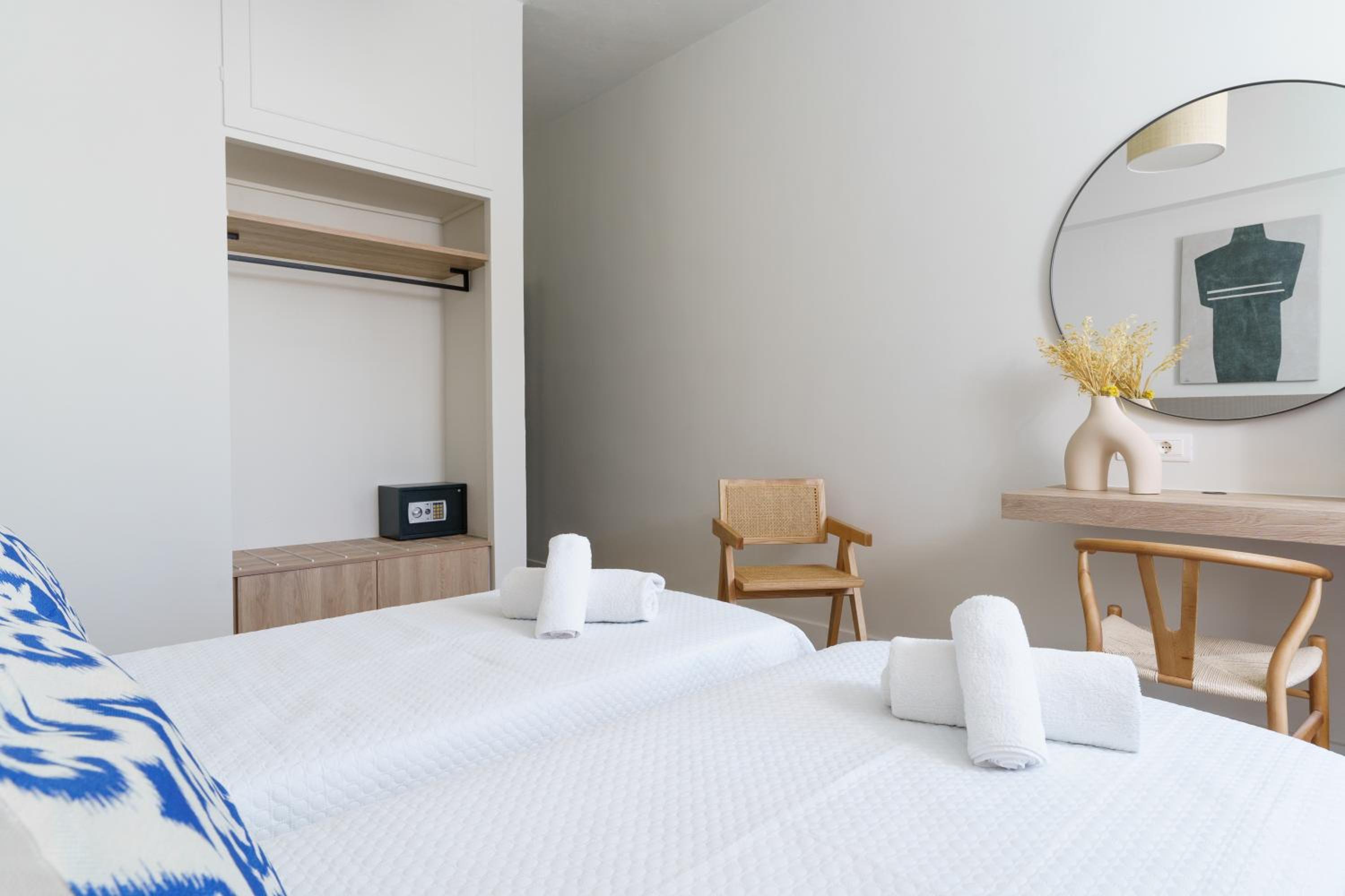 Classic Double Room - Photo 6