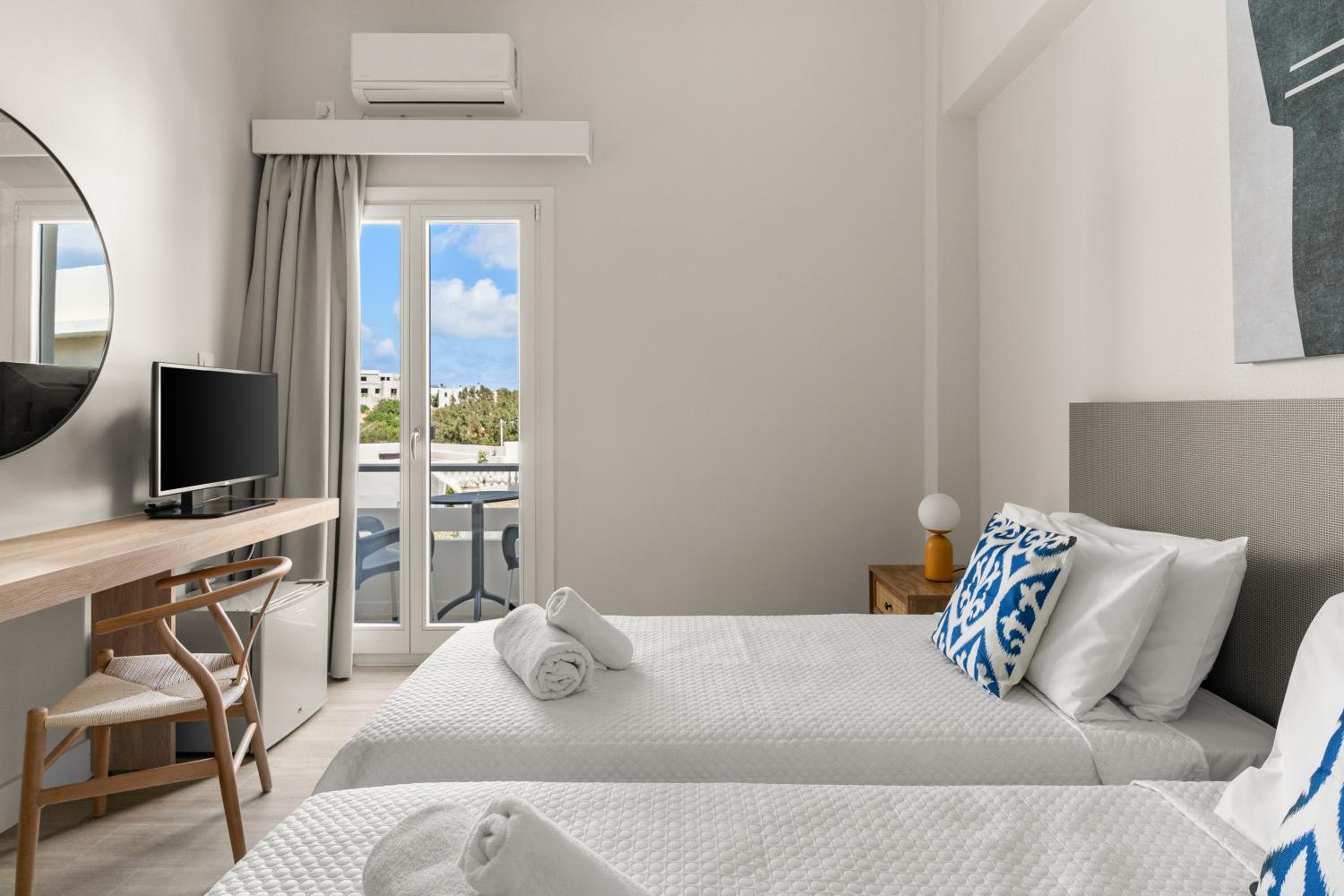 Classic Double Room - Photo 4