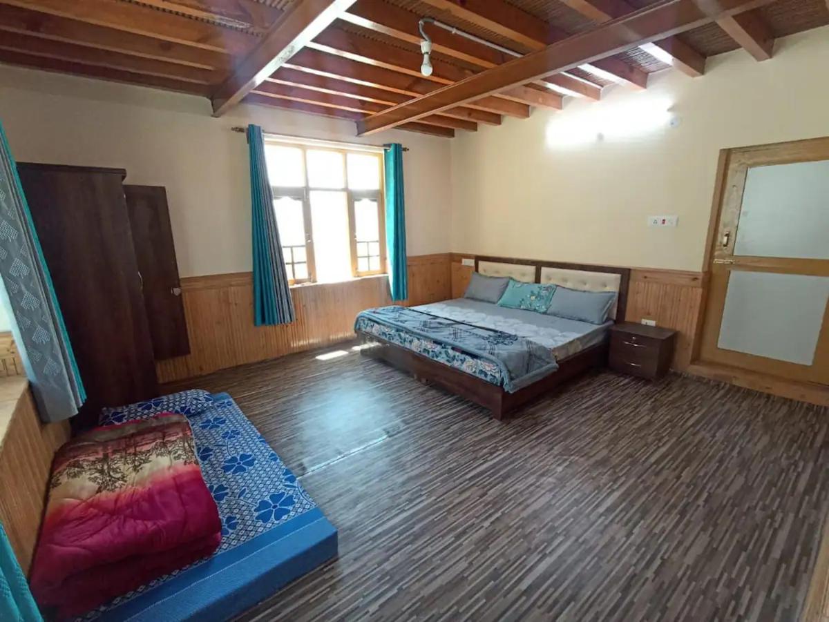 Double Room With Private Bathroom photo 1