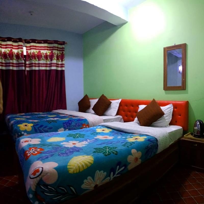 Deluxe Double Or Twin Room With Mountain View