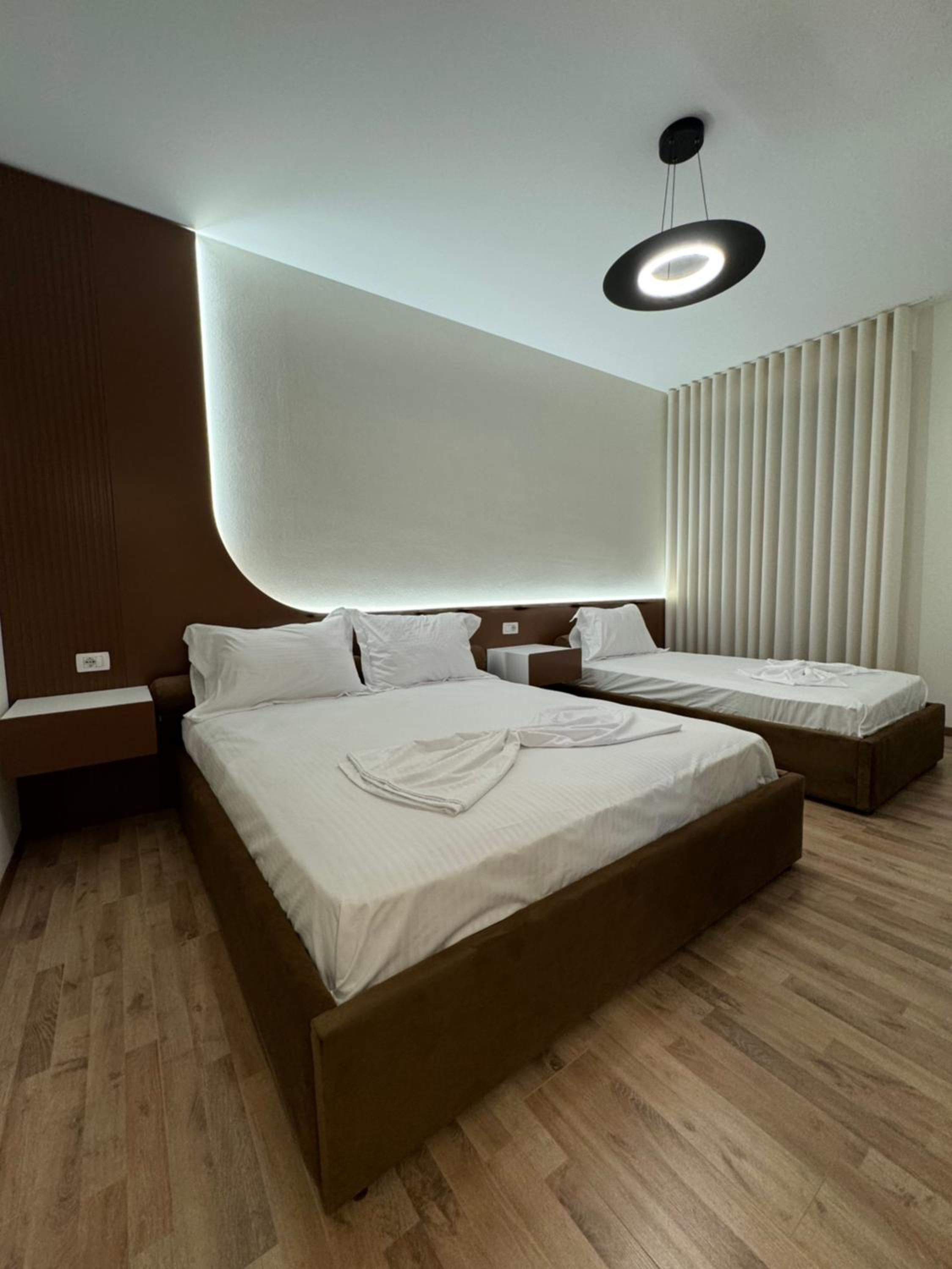 Two-Bedroom Deluxe Apartment with Balcony