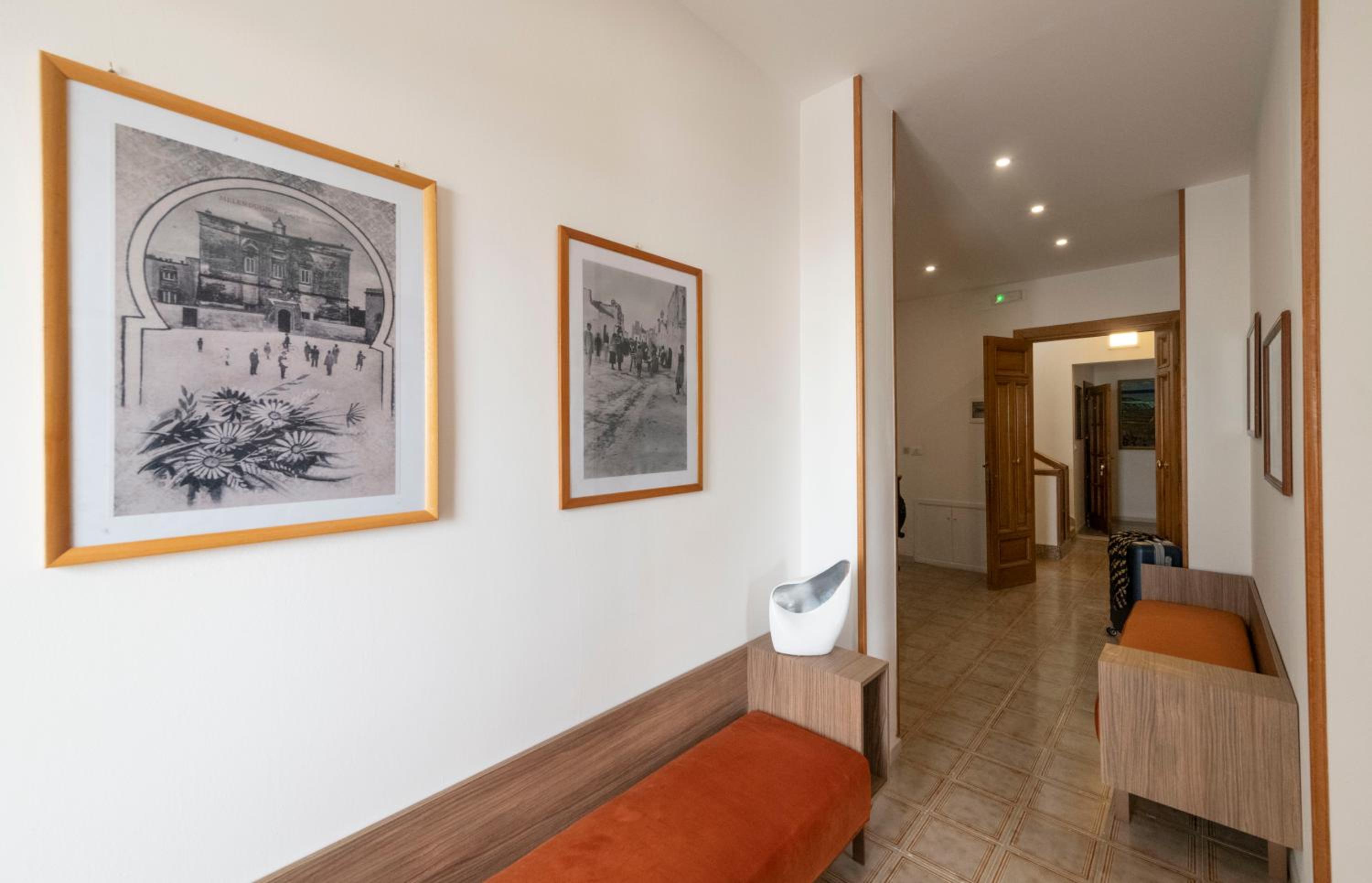 Triple Room with Private Bathroom photo 3
