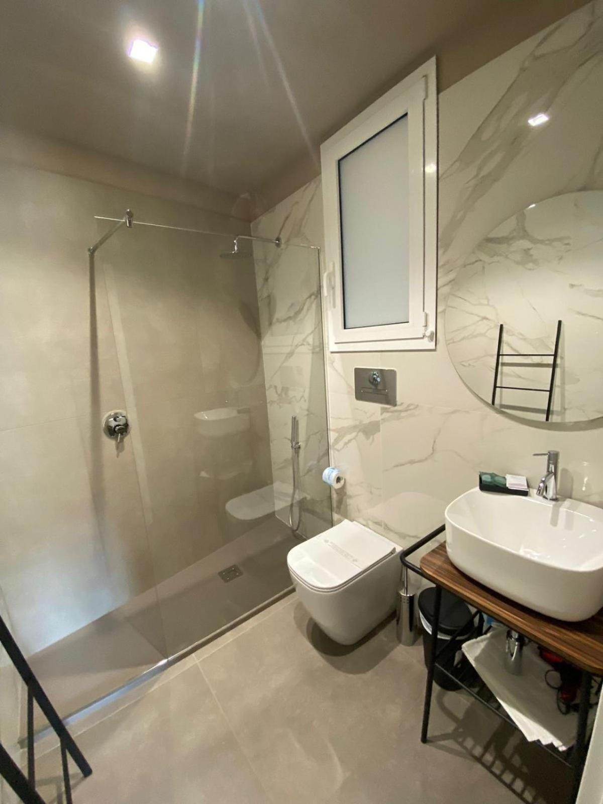 Double Room with Balcony photo 3