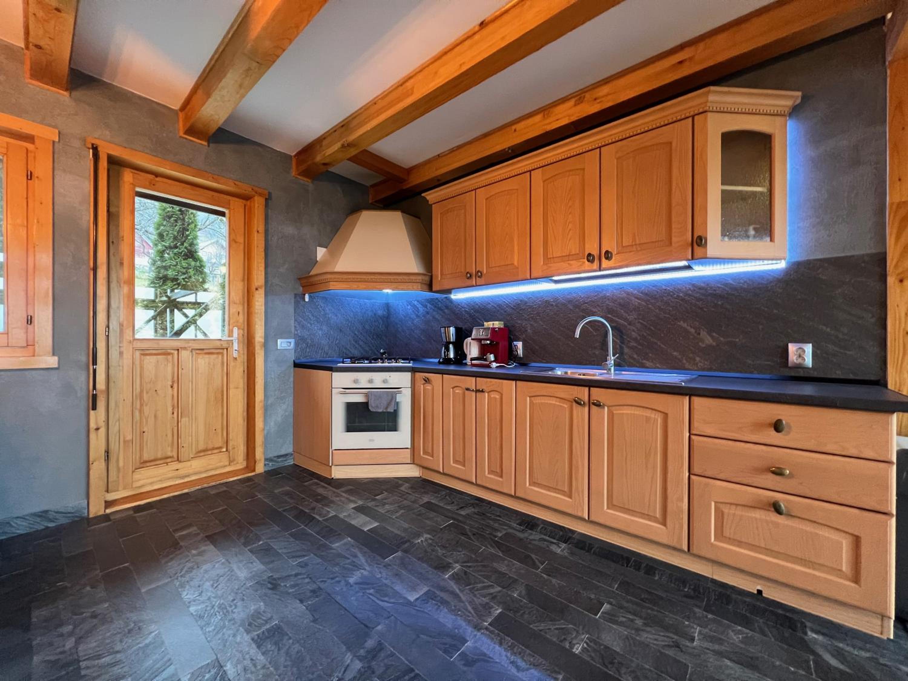 Superior Chalet photo 2