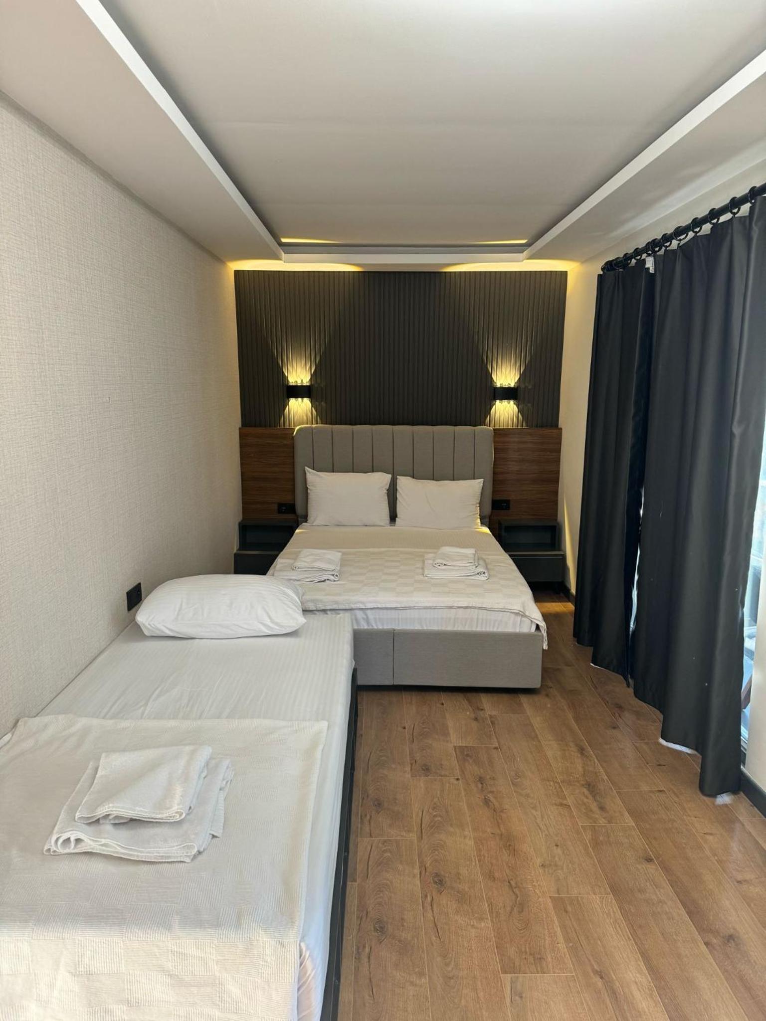 Standard Triple Room photo 3