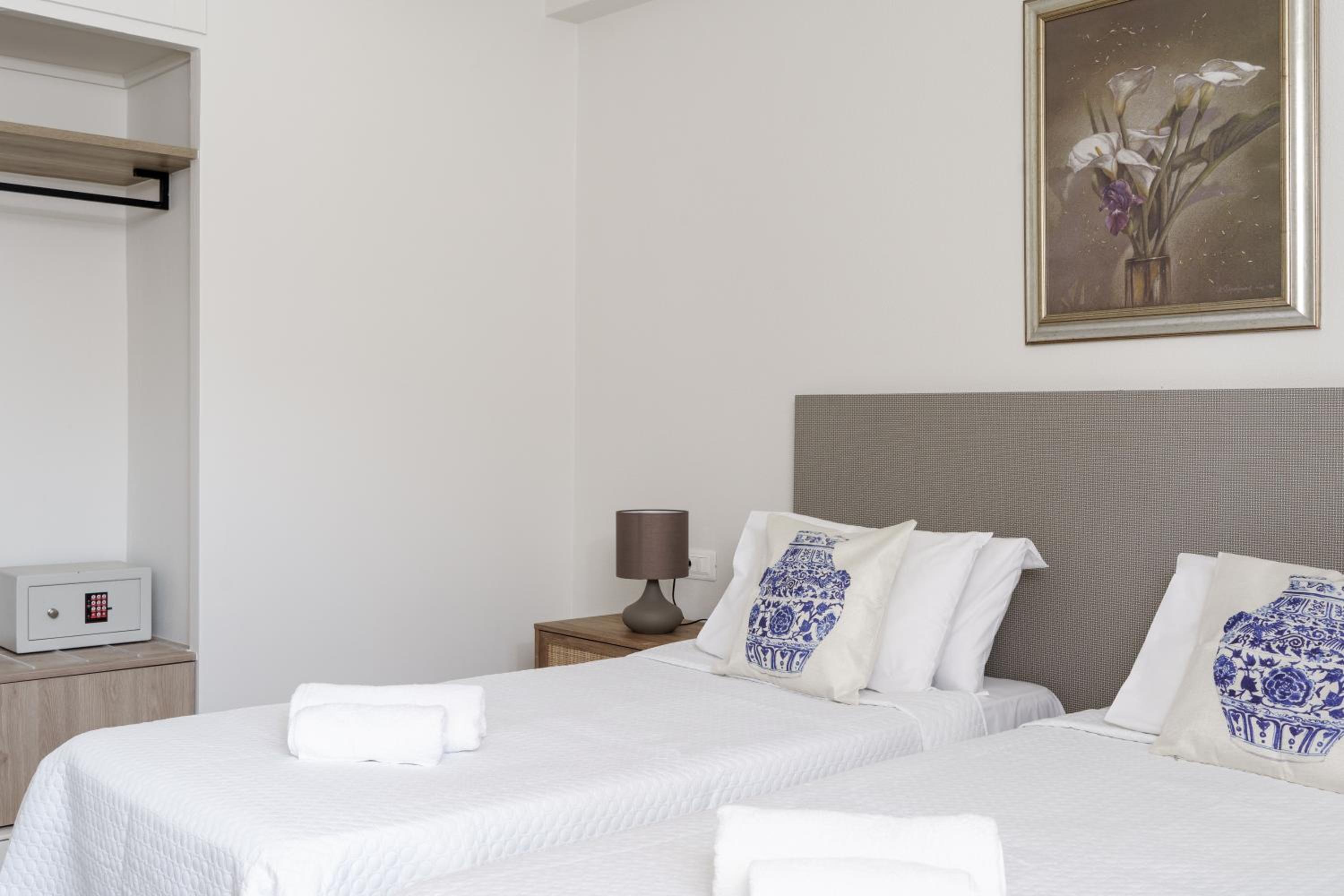 Classic Double Room - Photo 8