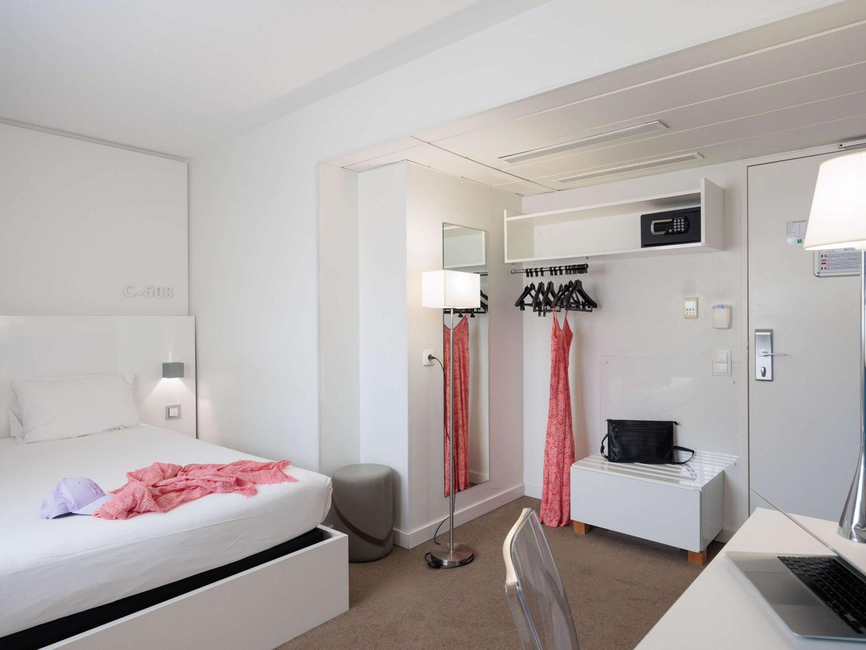 Classic Double Room - Photo 4