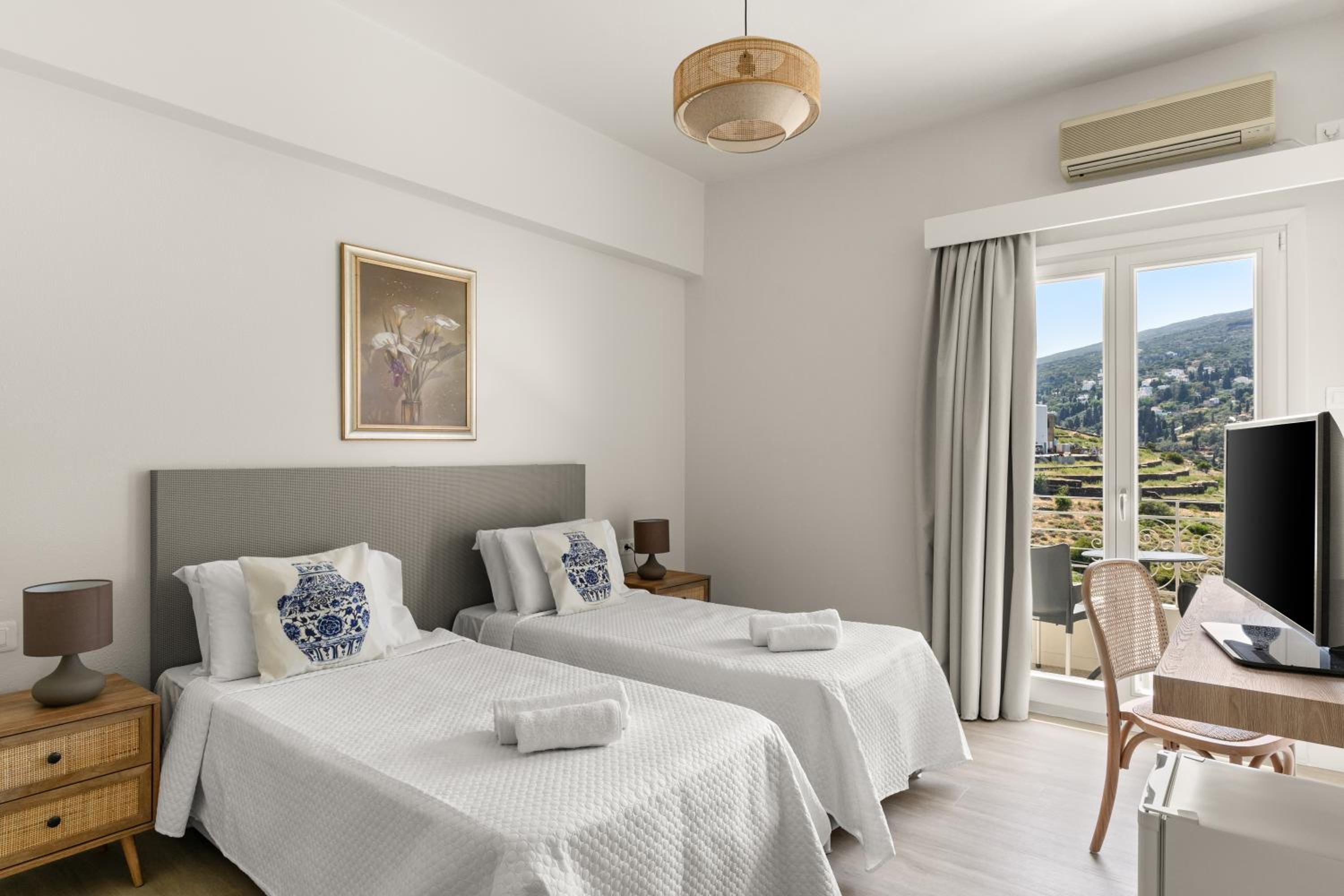 Classic Double Room - Photo 5