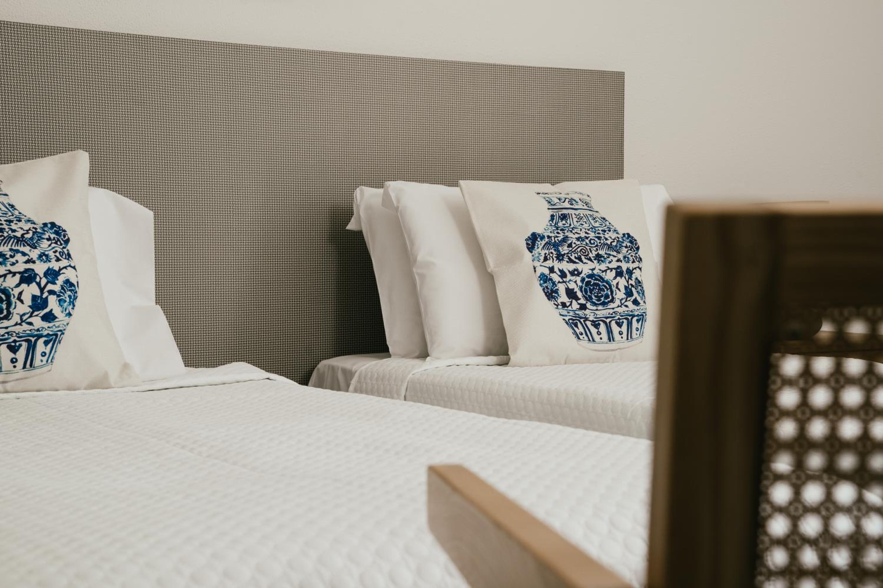 Classic Double Room - Photo 10