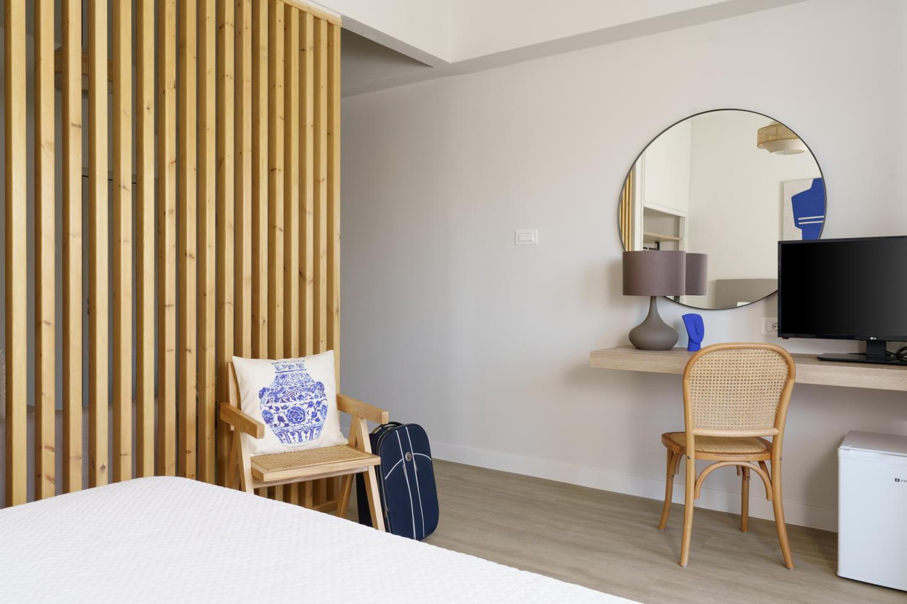  Suite with Sea View - Photo 2