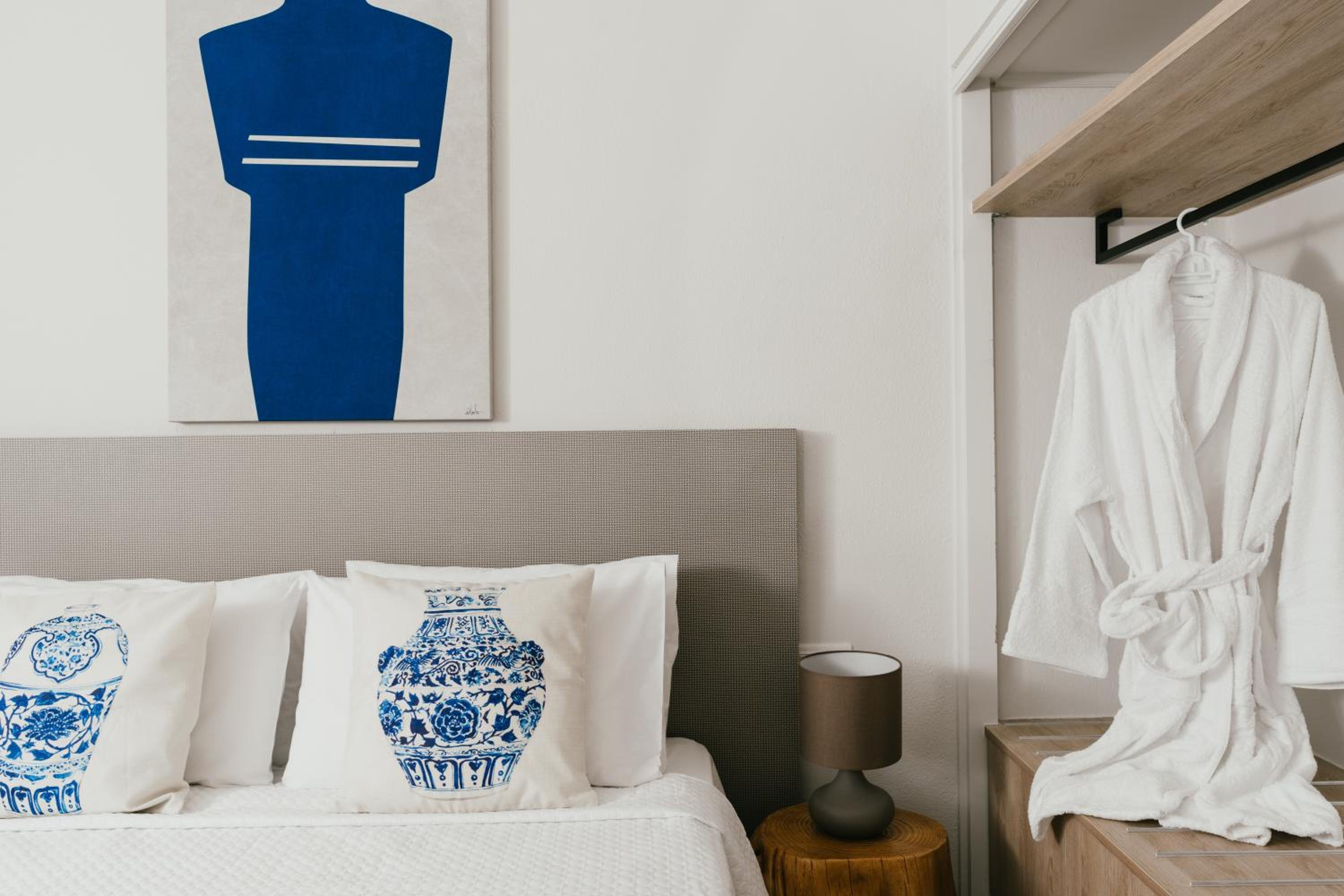  Suite with Sea View - Photo 1
