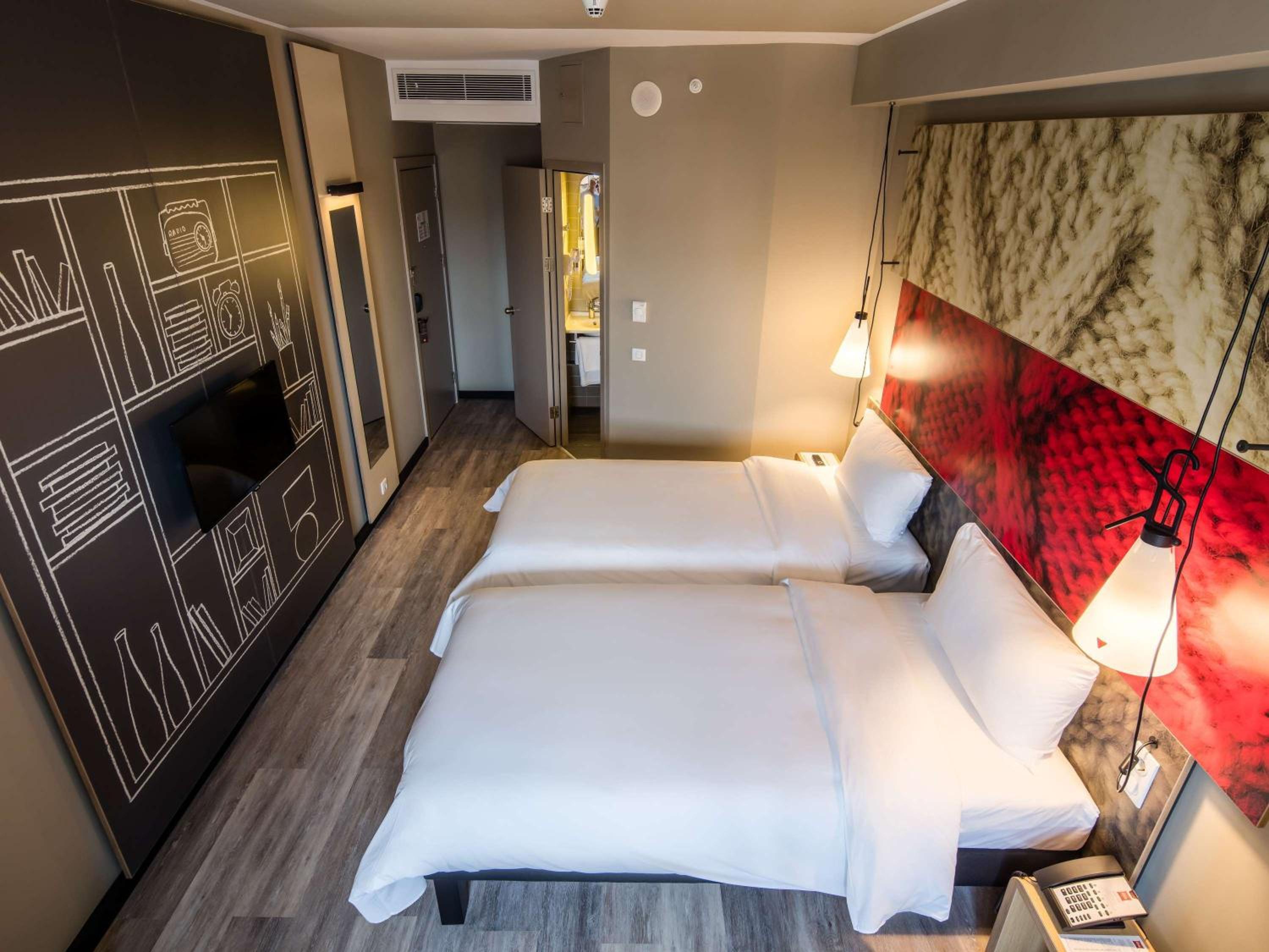 Standard Room With 2 Single Beds photo 1