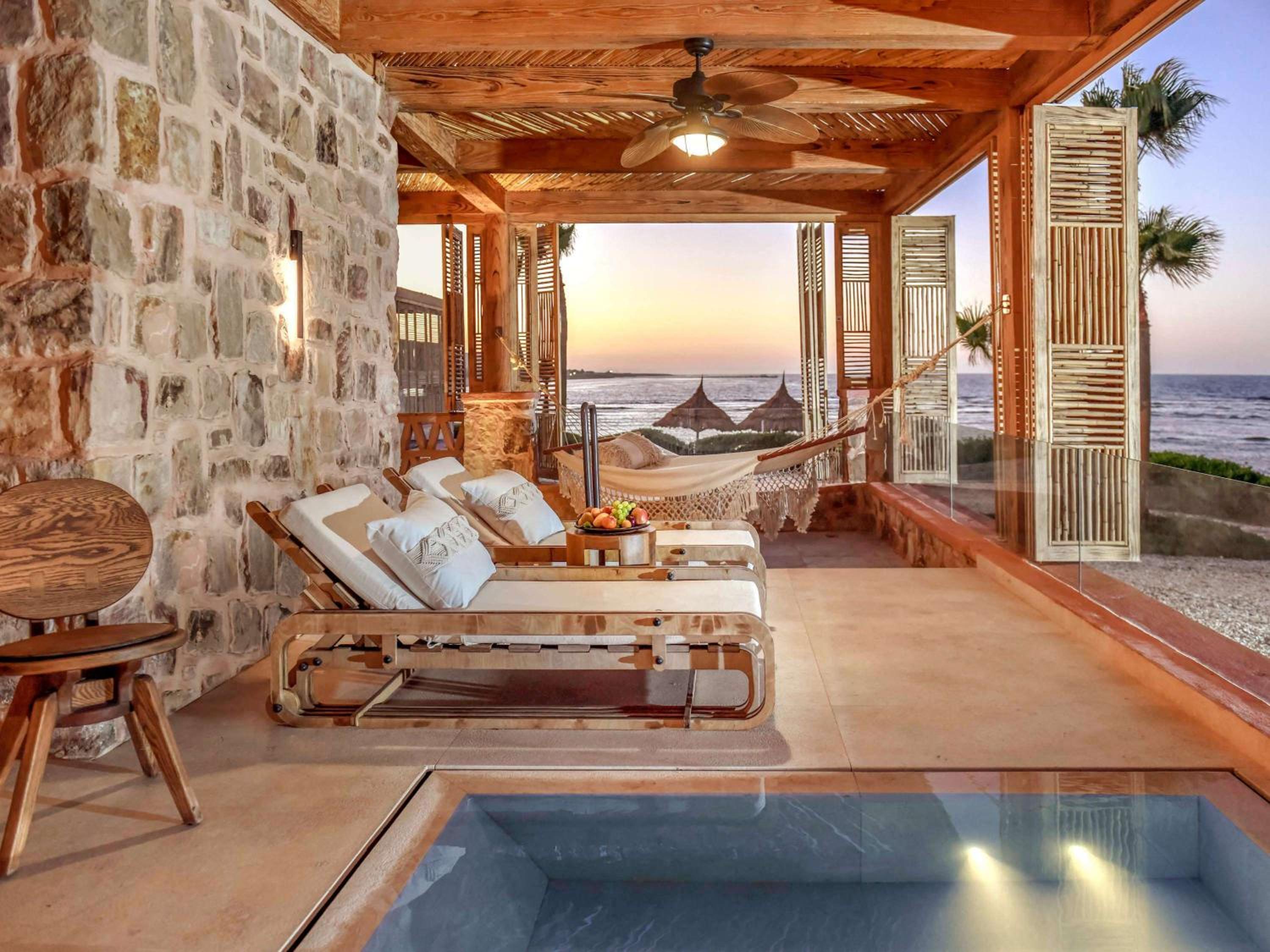 Suite with Sea View - Photo 2
