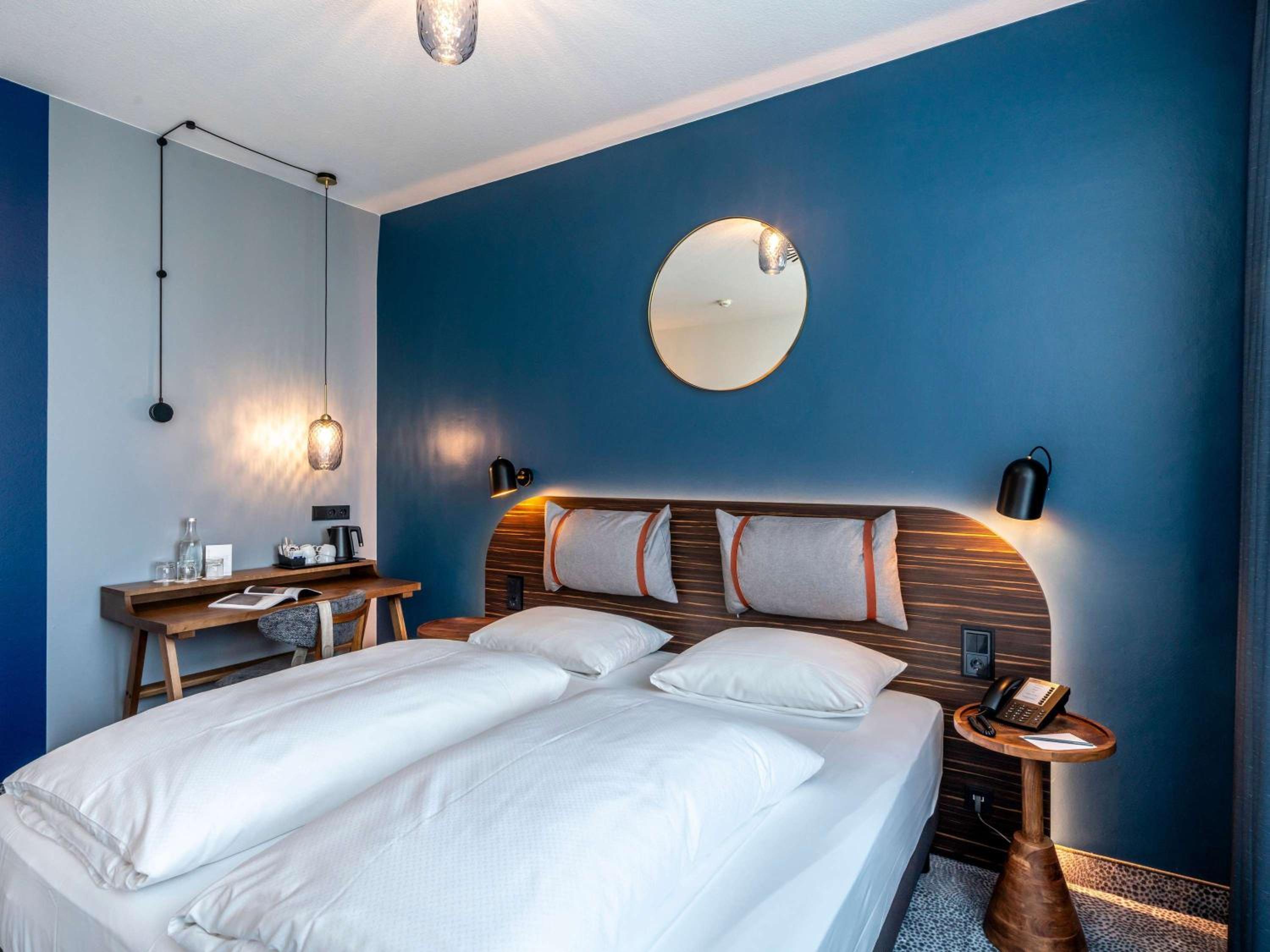 Standard Double Room - Photo 10