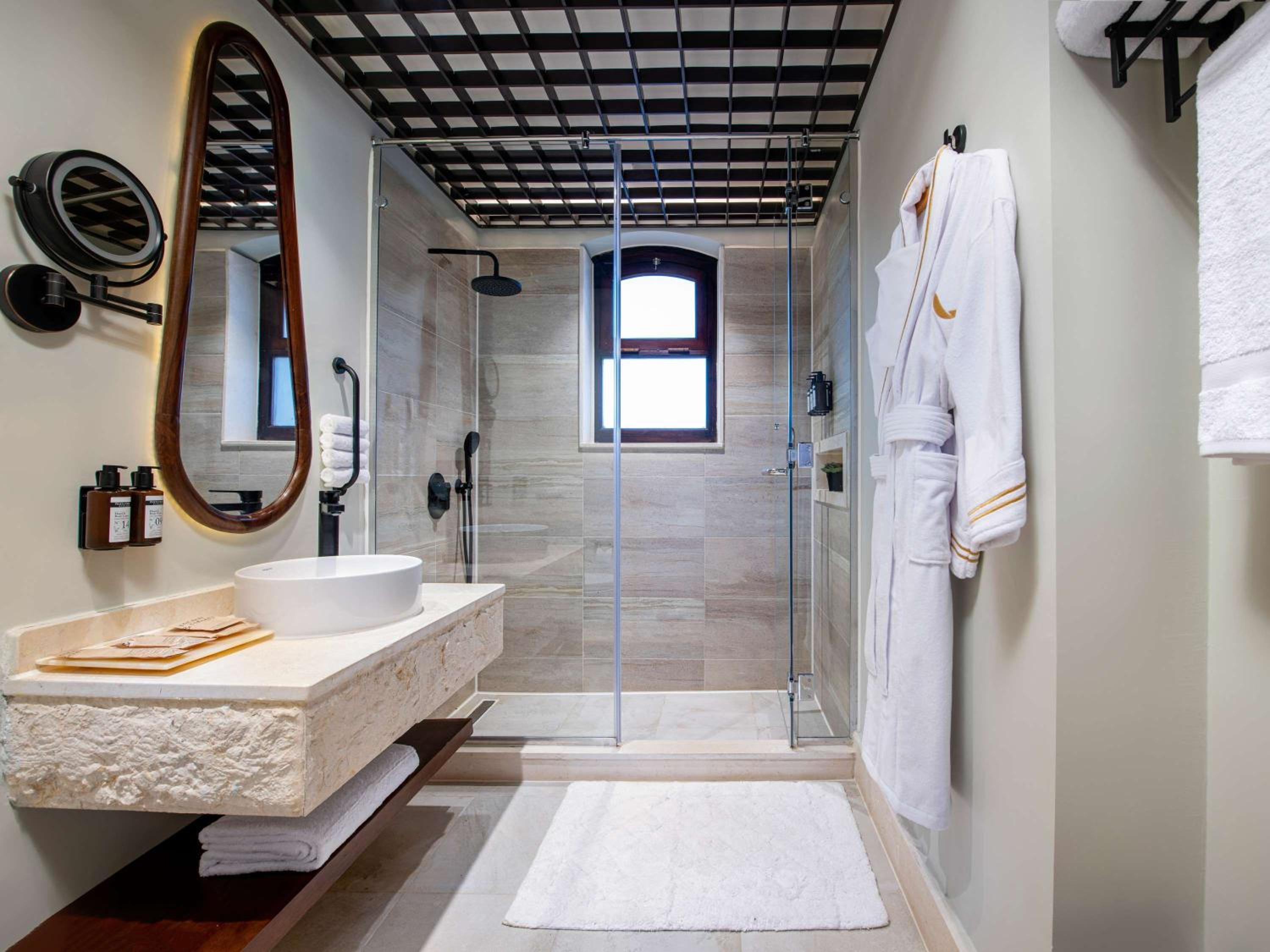 Twin Room with Panorama Sea View - Photo 4