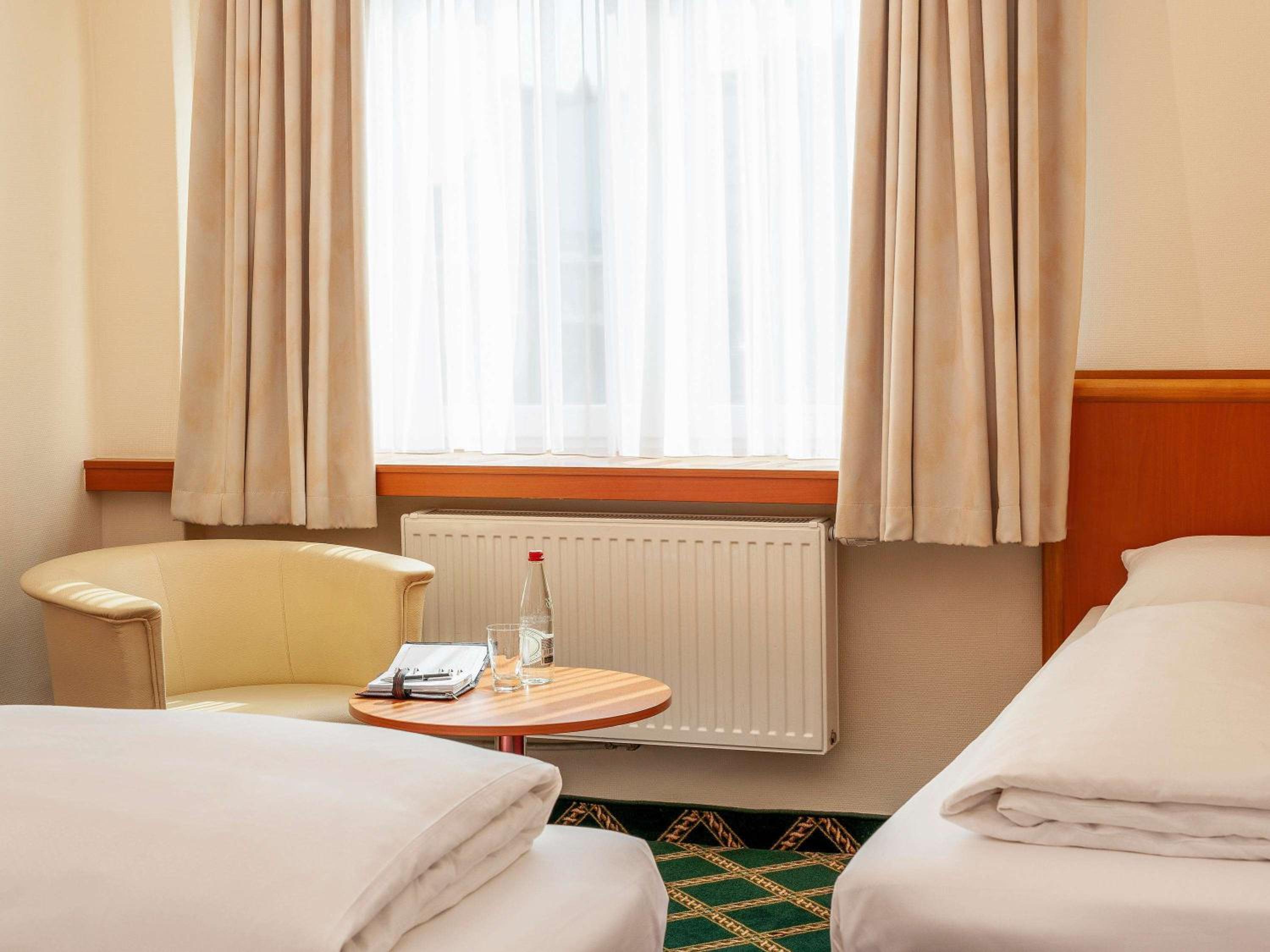Standard Room - Photo 7