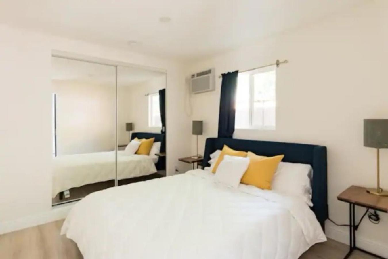 One-Bedroom Apartment with Garden View photo 1