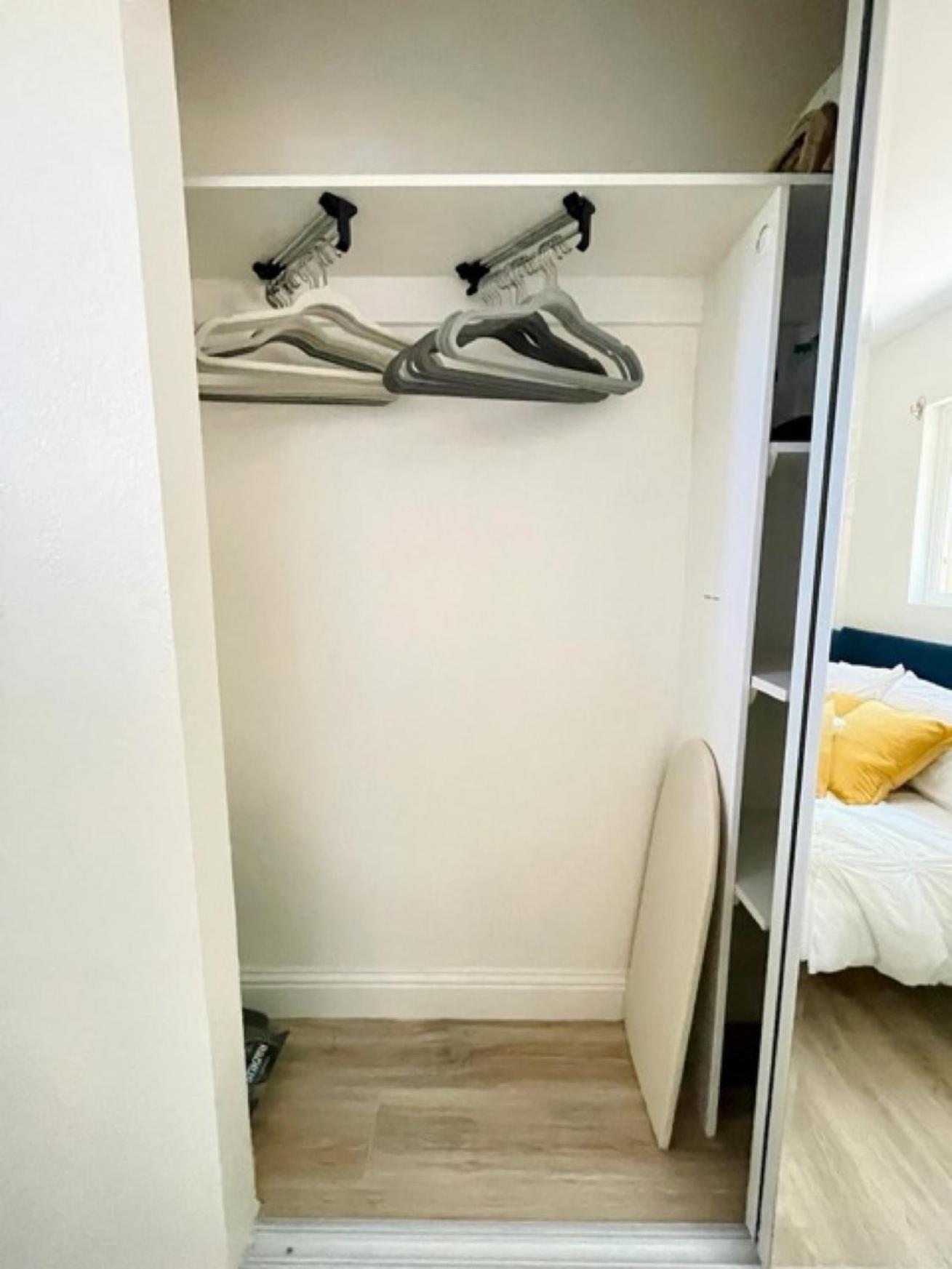 One-Bedroom Apartment with Garden View photo 2