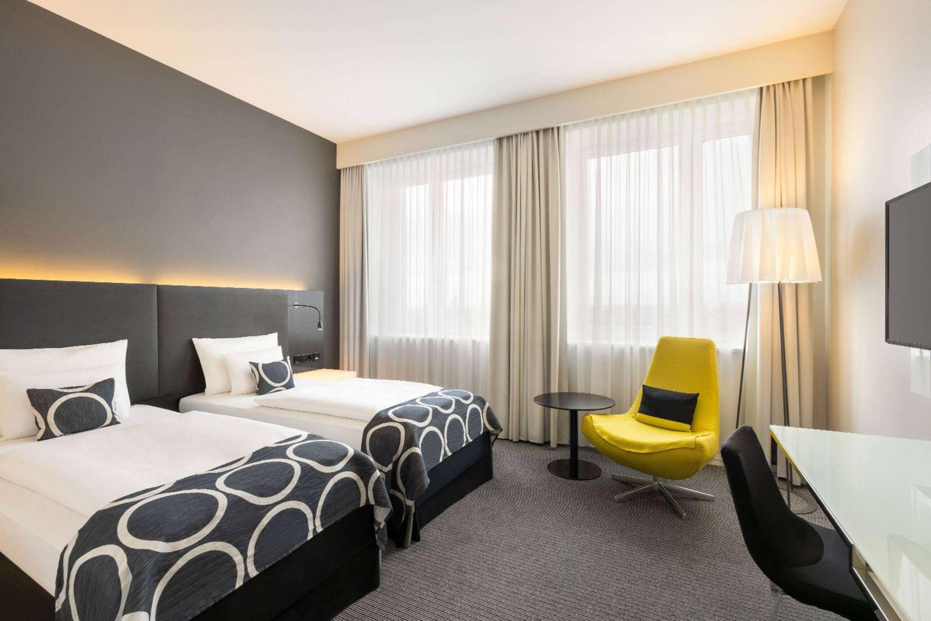 Superior Twin Room - Photo 1
