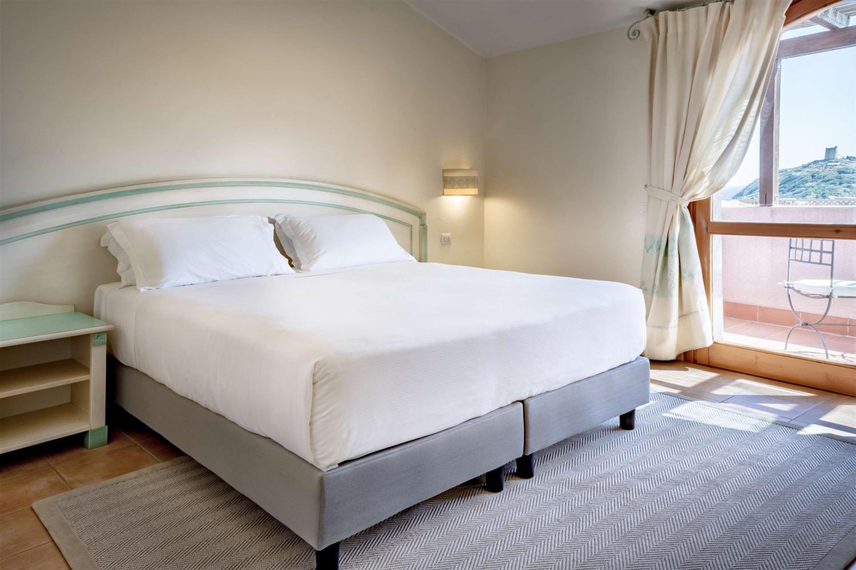 Standard Triple Room - Photo 2