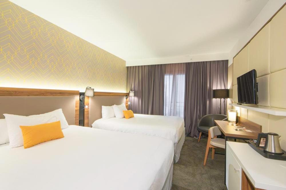Classic Quadruple Room - Photo 1