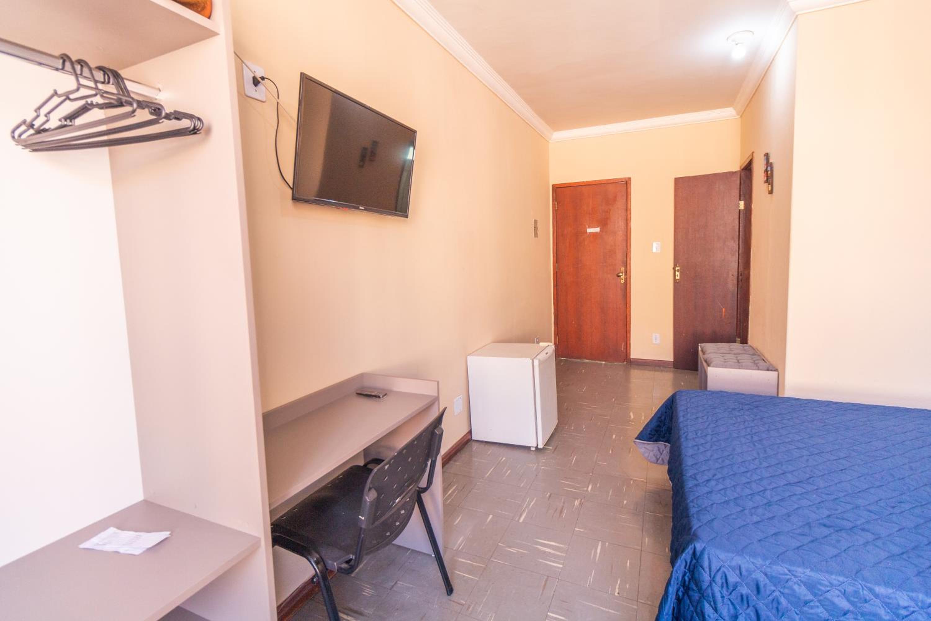 Budget Double Room photo 2