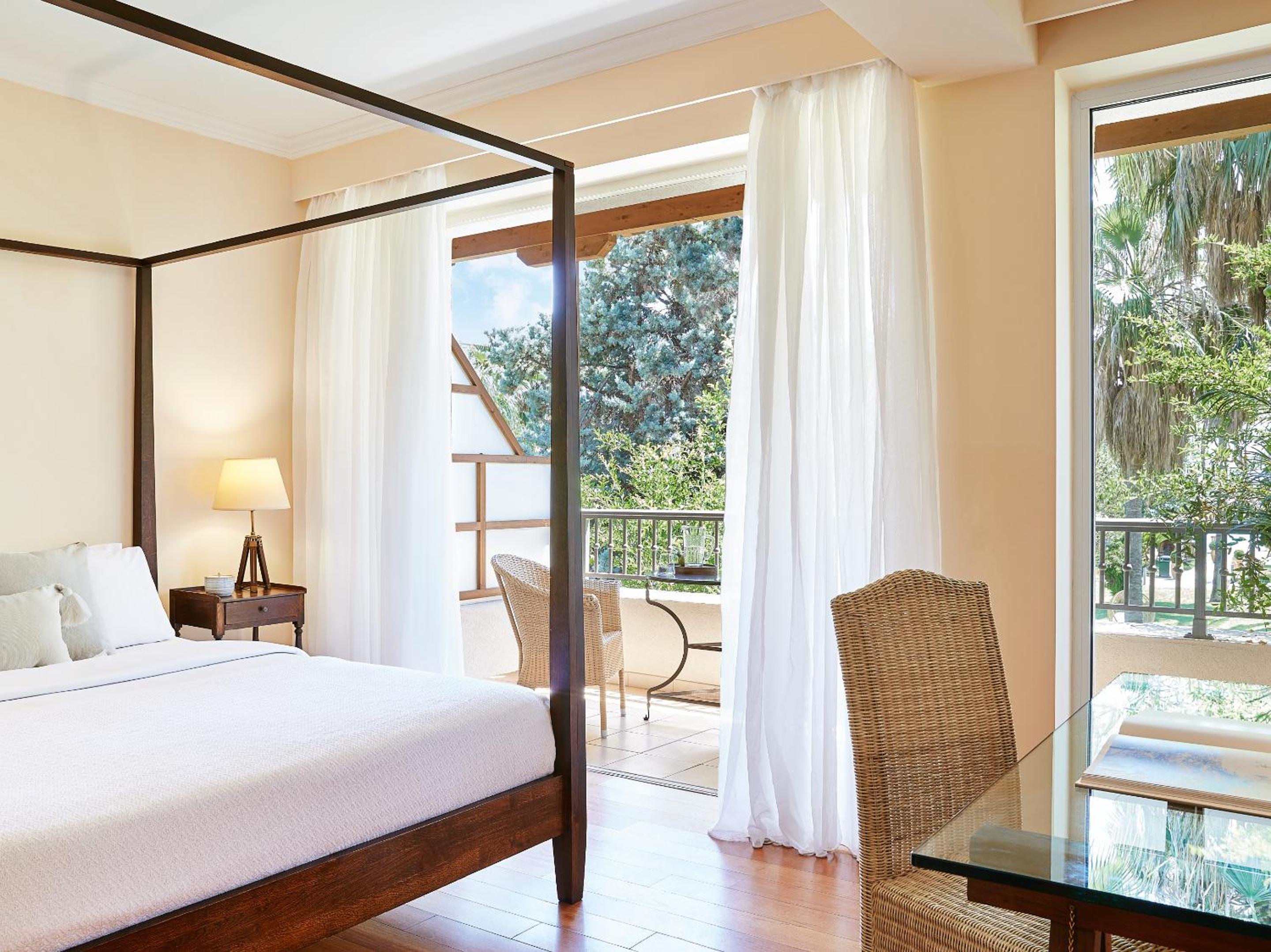 Deluxe Room Panoramic - Photo 1