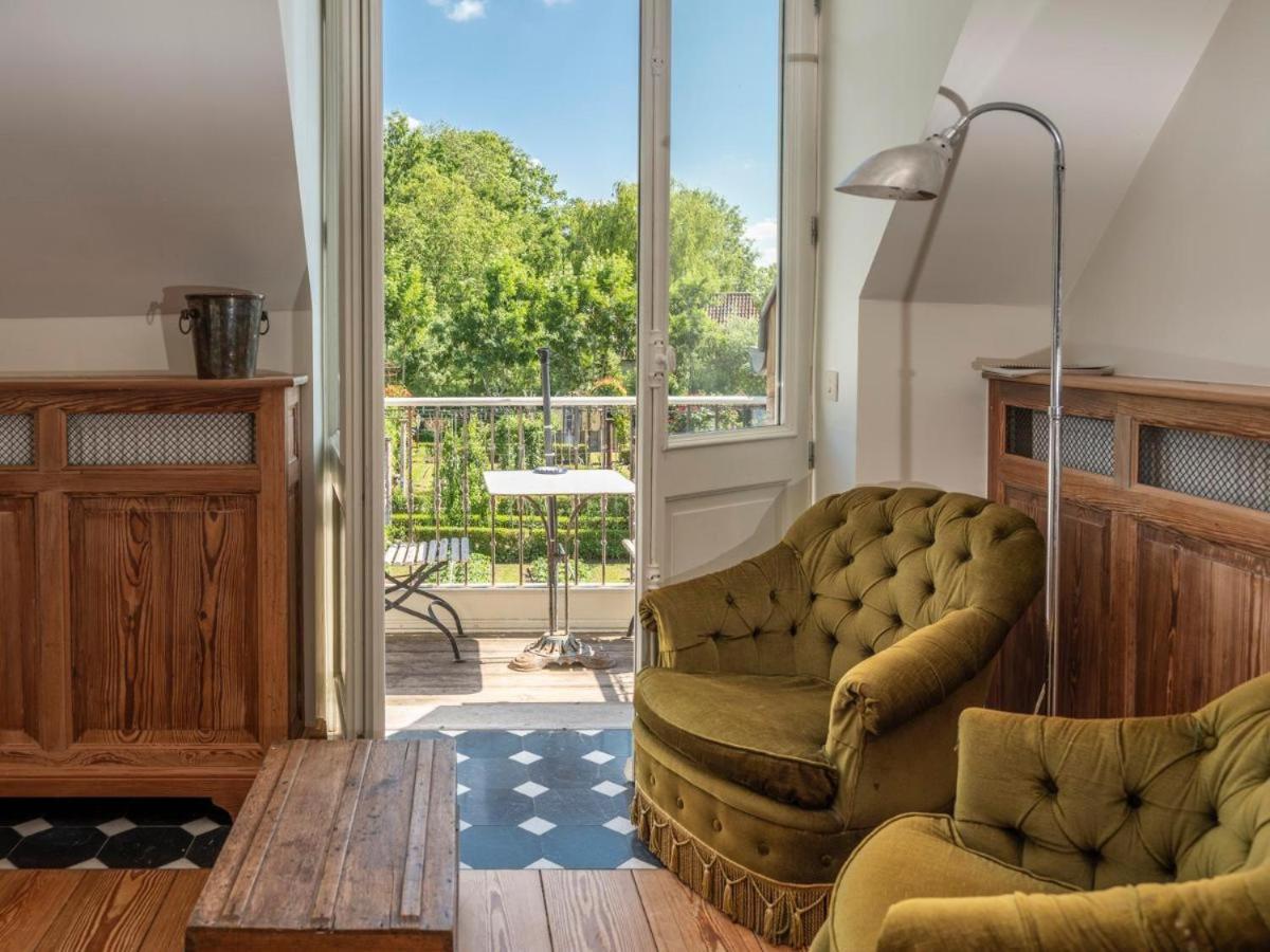 Double Room with Balcony - Photo 1