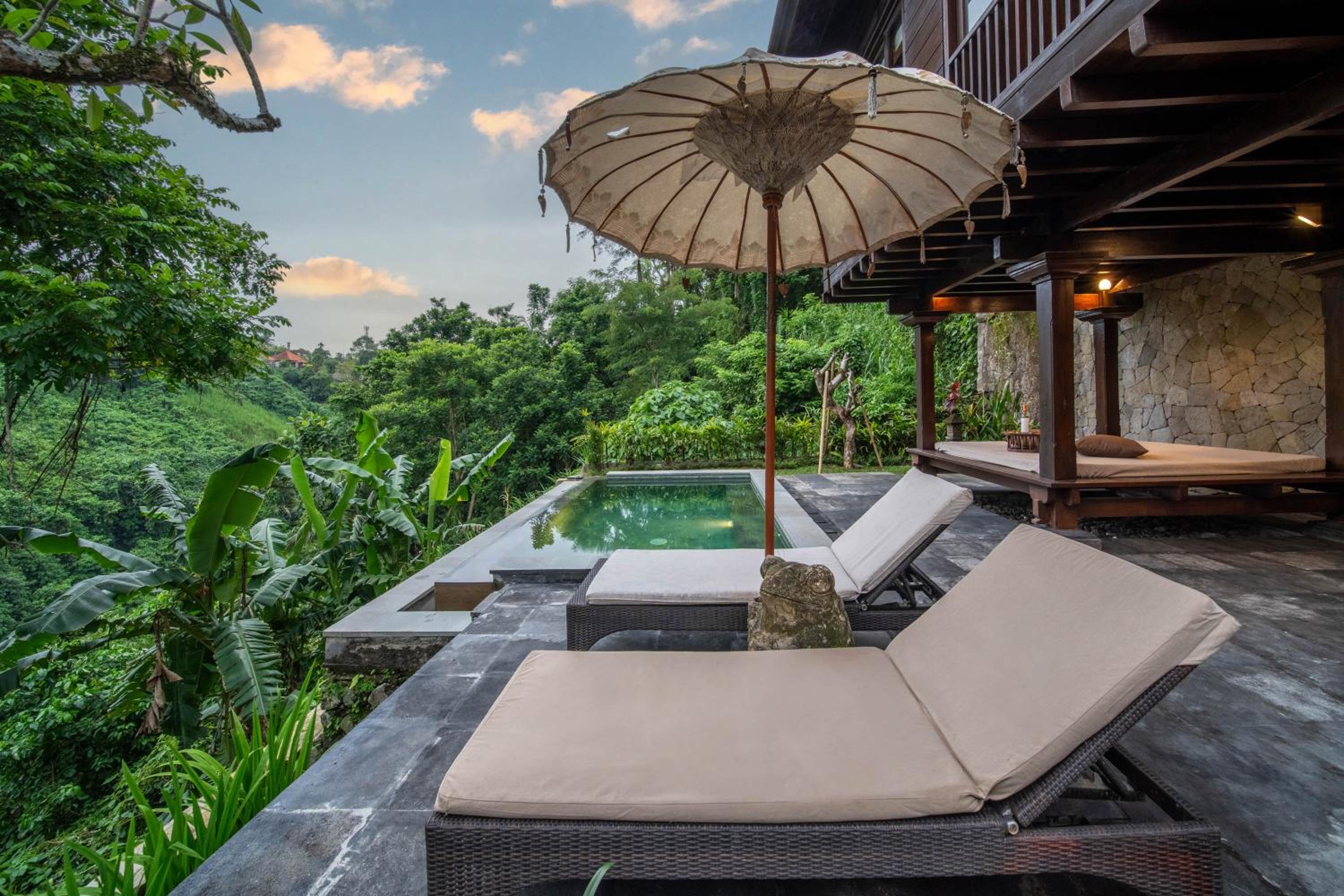 One-Bedroom Pool Villa with Valley View and Complimentary Daily Afternoon Tea